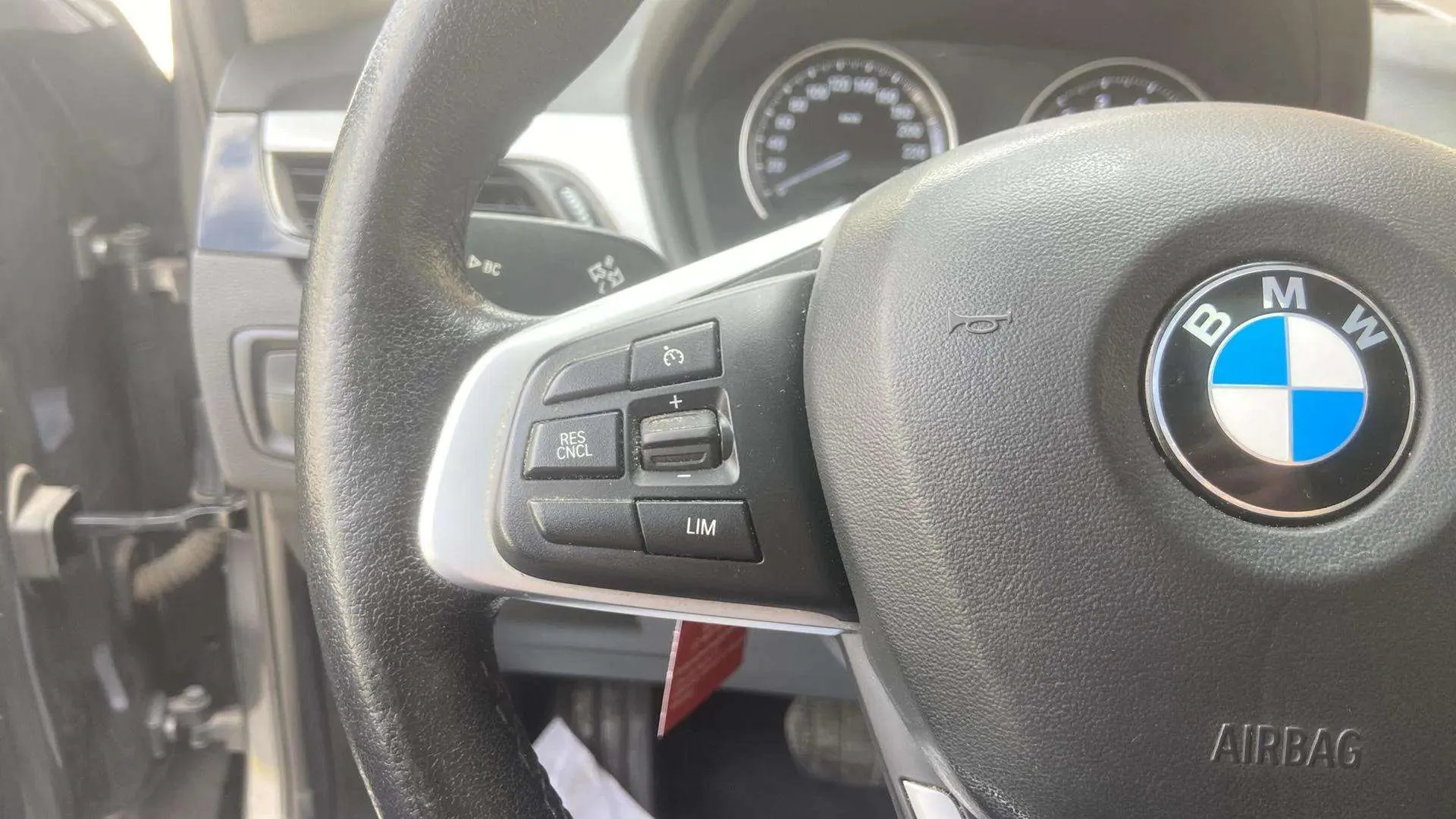 BMW X1 sDrive18i - foto 14