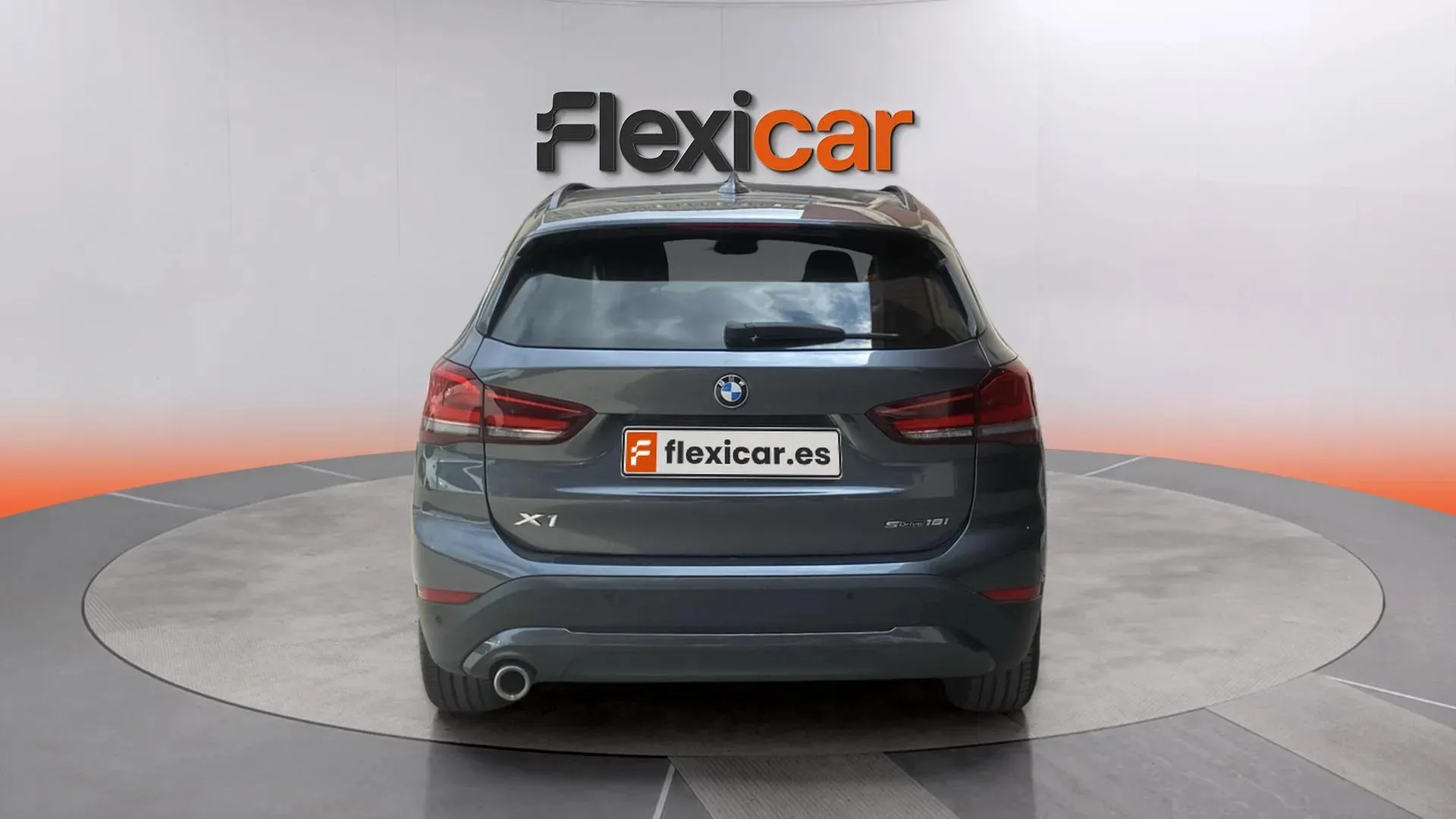 BMW X1 sDrive18i - foto 5