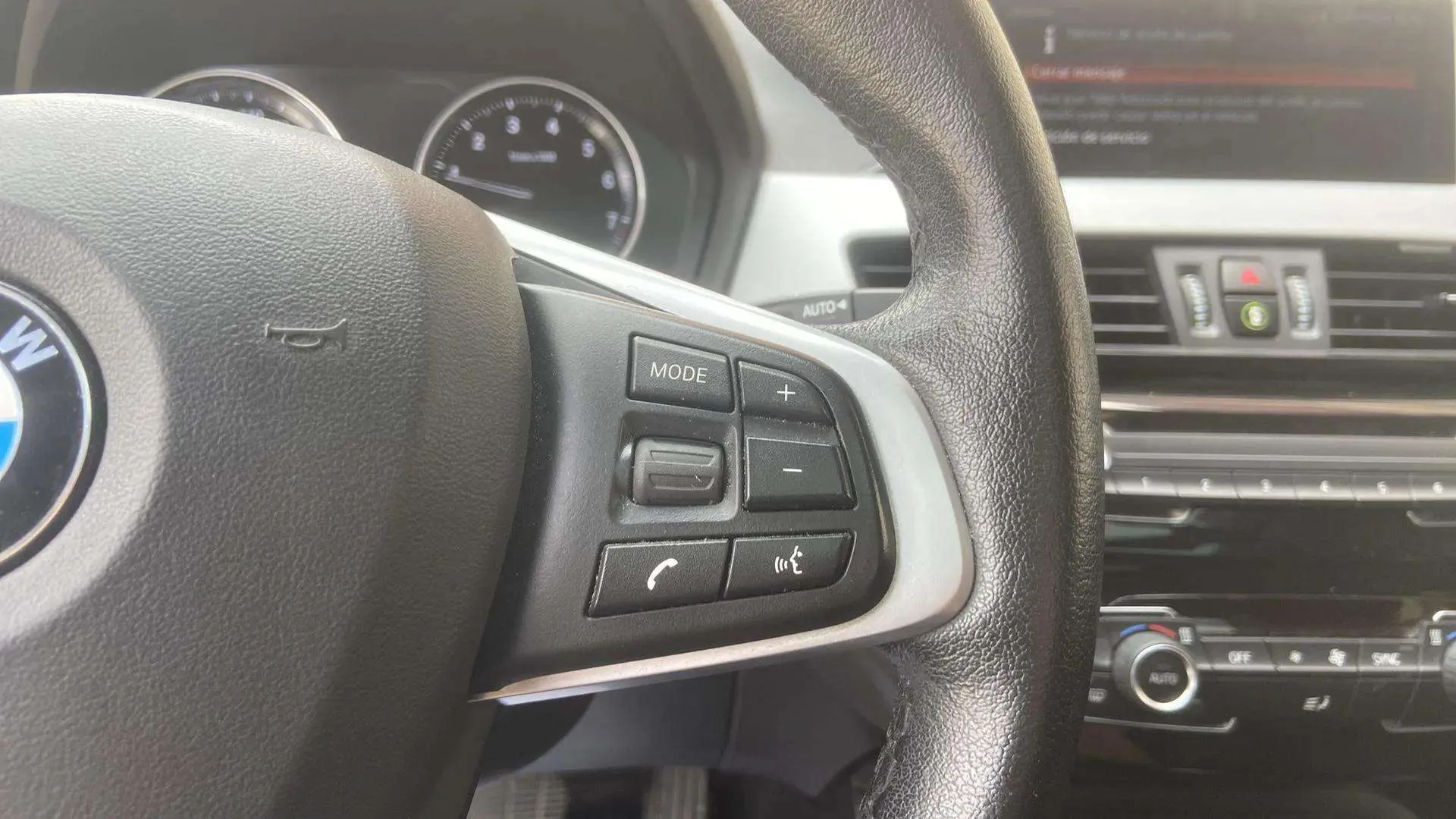 BMW X1 sDrive18i - foto 15