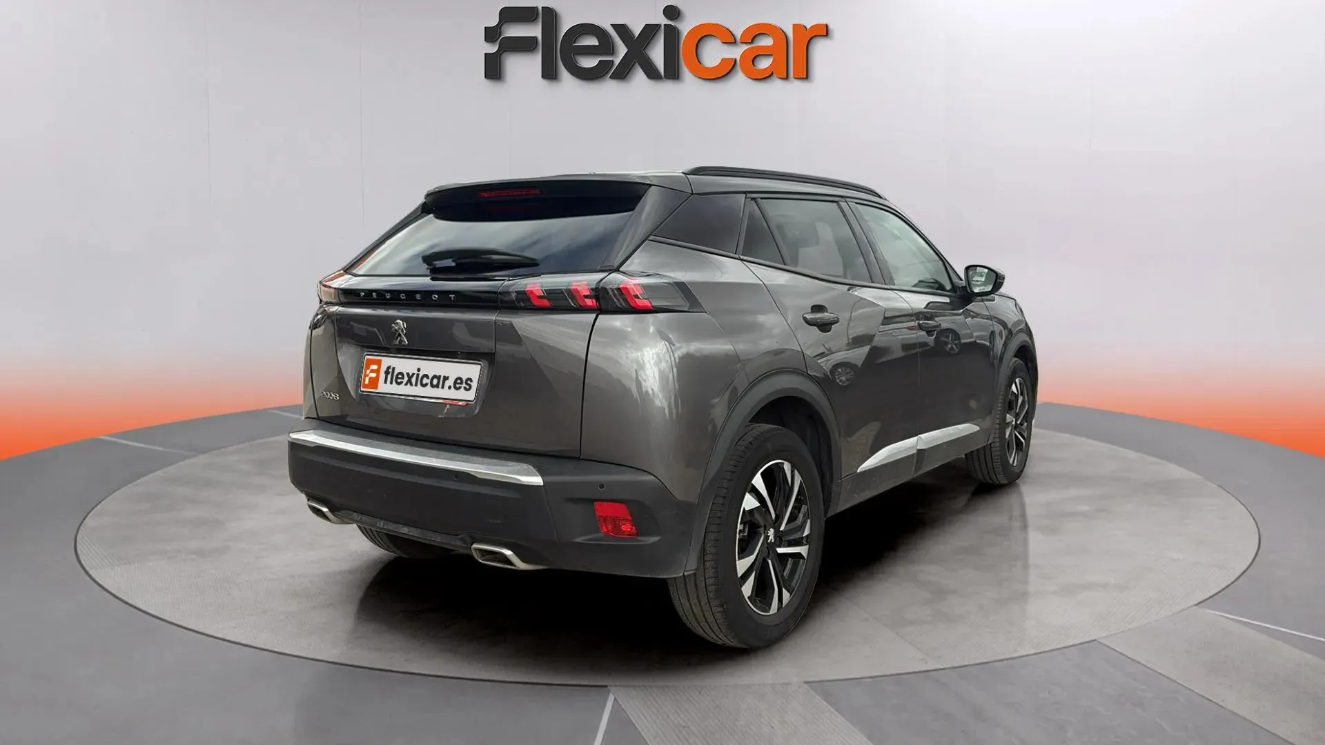 Peugeot 2008 Allure Pack PureTech 130 BVM6 - foto 6