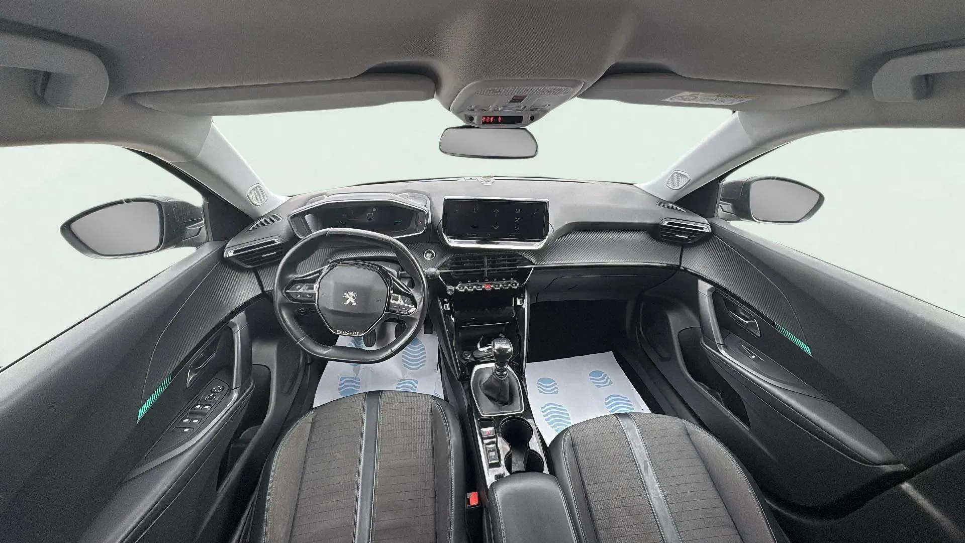 Peugeot 2008 Allure Pack PureTech 130 BVM6 - foto 10