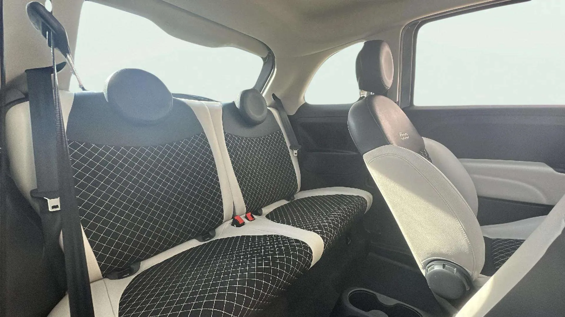 Fiat 500 Dolcevita 1.0 Hybrid - foto 14