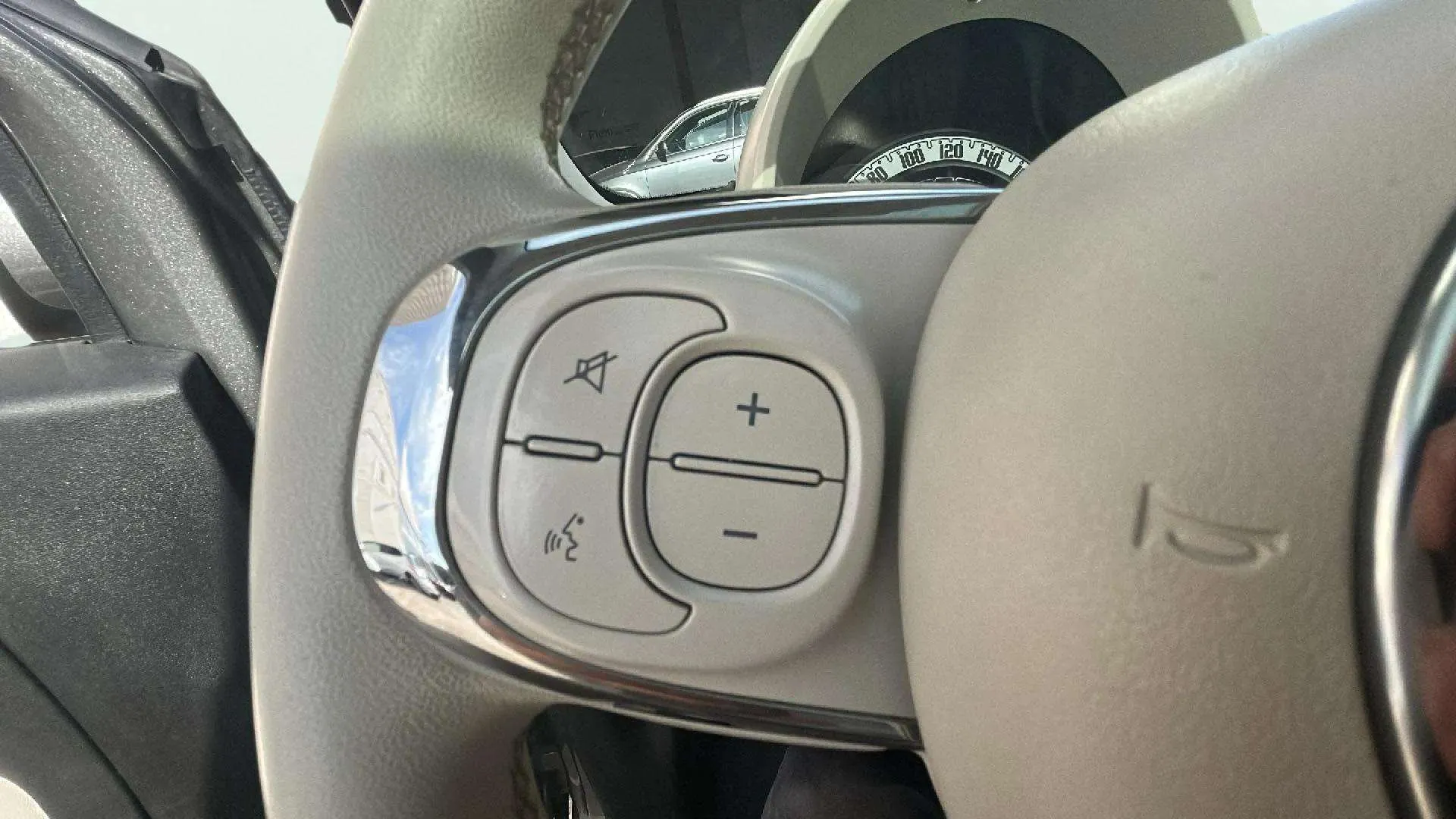 Fiat 500 Dolcevita 1.0 Hybrid - foto 21
