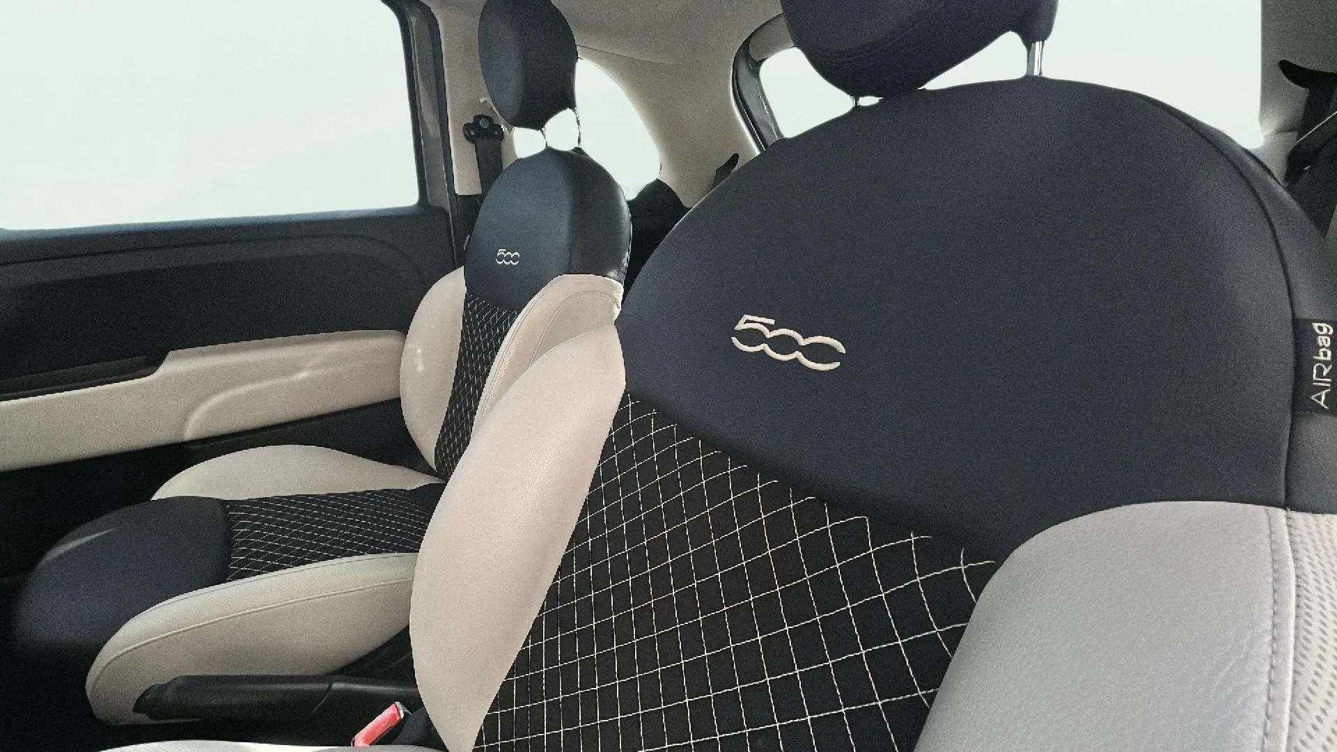 Fiat 500 Dolcevita 1.0 Hybrid - foto 19