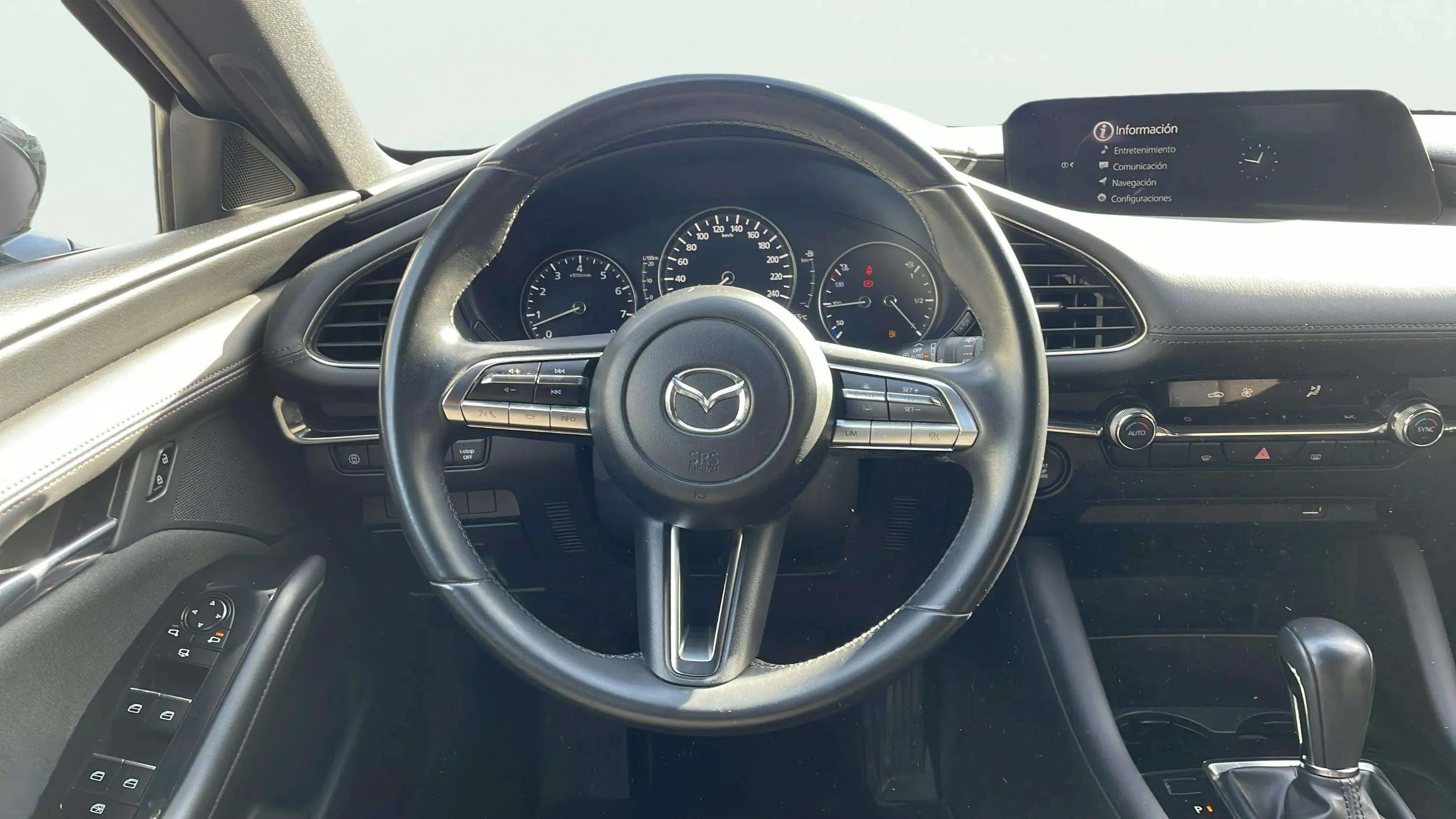 Mazda Mazda3 2.0 Skyactiv-G Evolution - foto 13