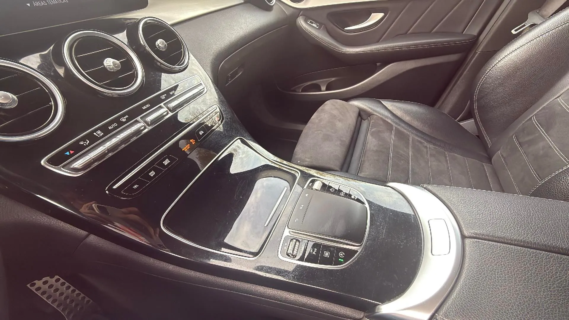 Mercedes-Benz GLC 200 d 4MATIC - foto 14