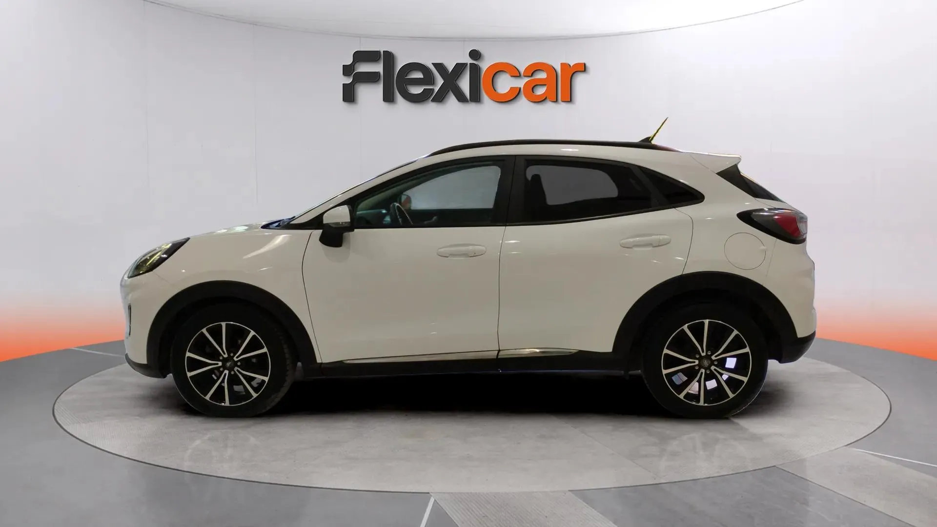Ford Puma 1.0 EcoBoost Titanium MHEV - foto 4