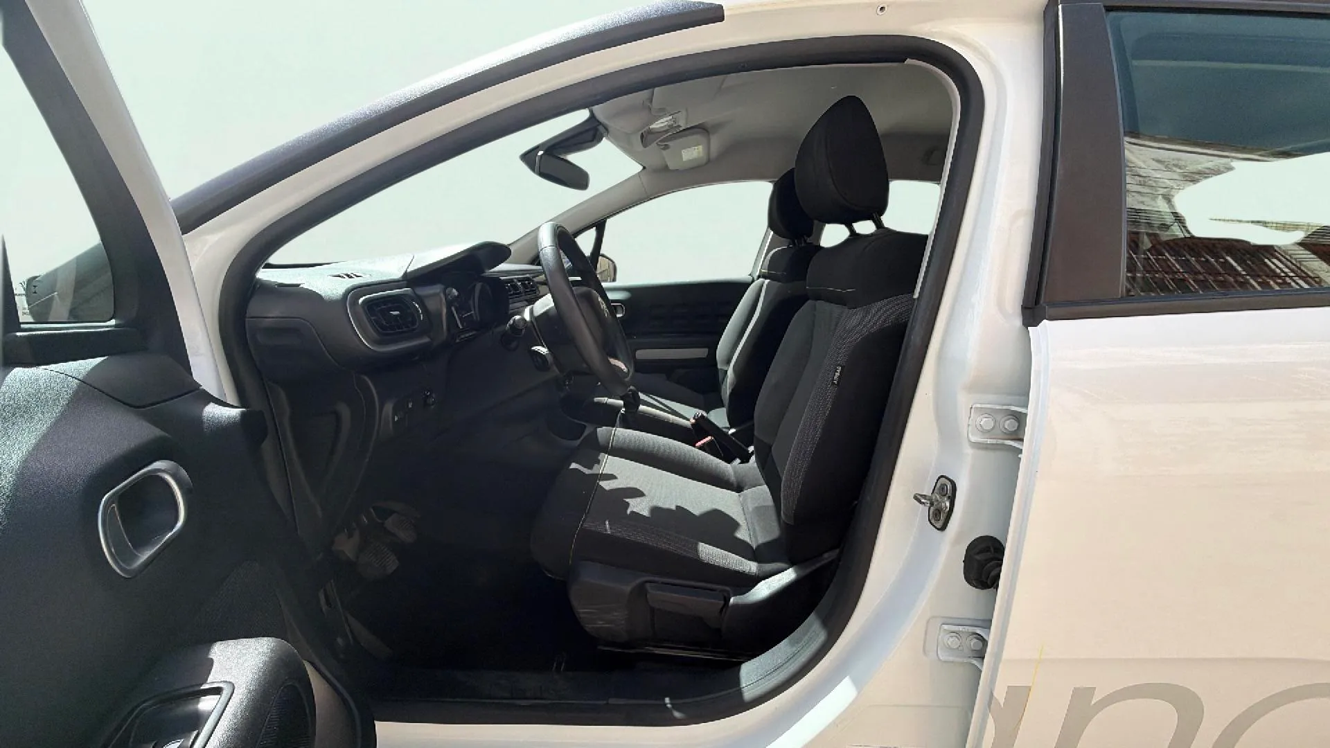 Citroën C3 BlueHDi Live Pack - foto 11