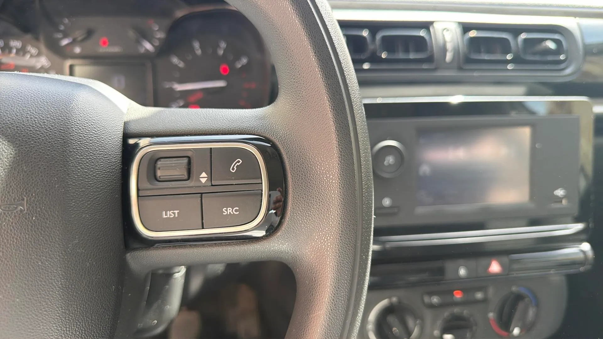 Citroën C3 BlueHDi Live Pack - foto 15