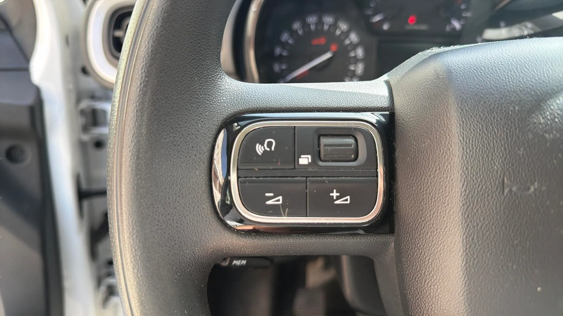 Citroën C3 BlueHDi Live Pack - foto 14