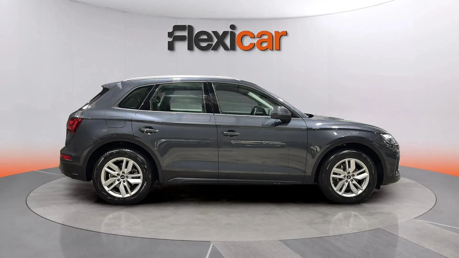 Audi Q5 35 TDI S tronic - foto 8