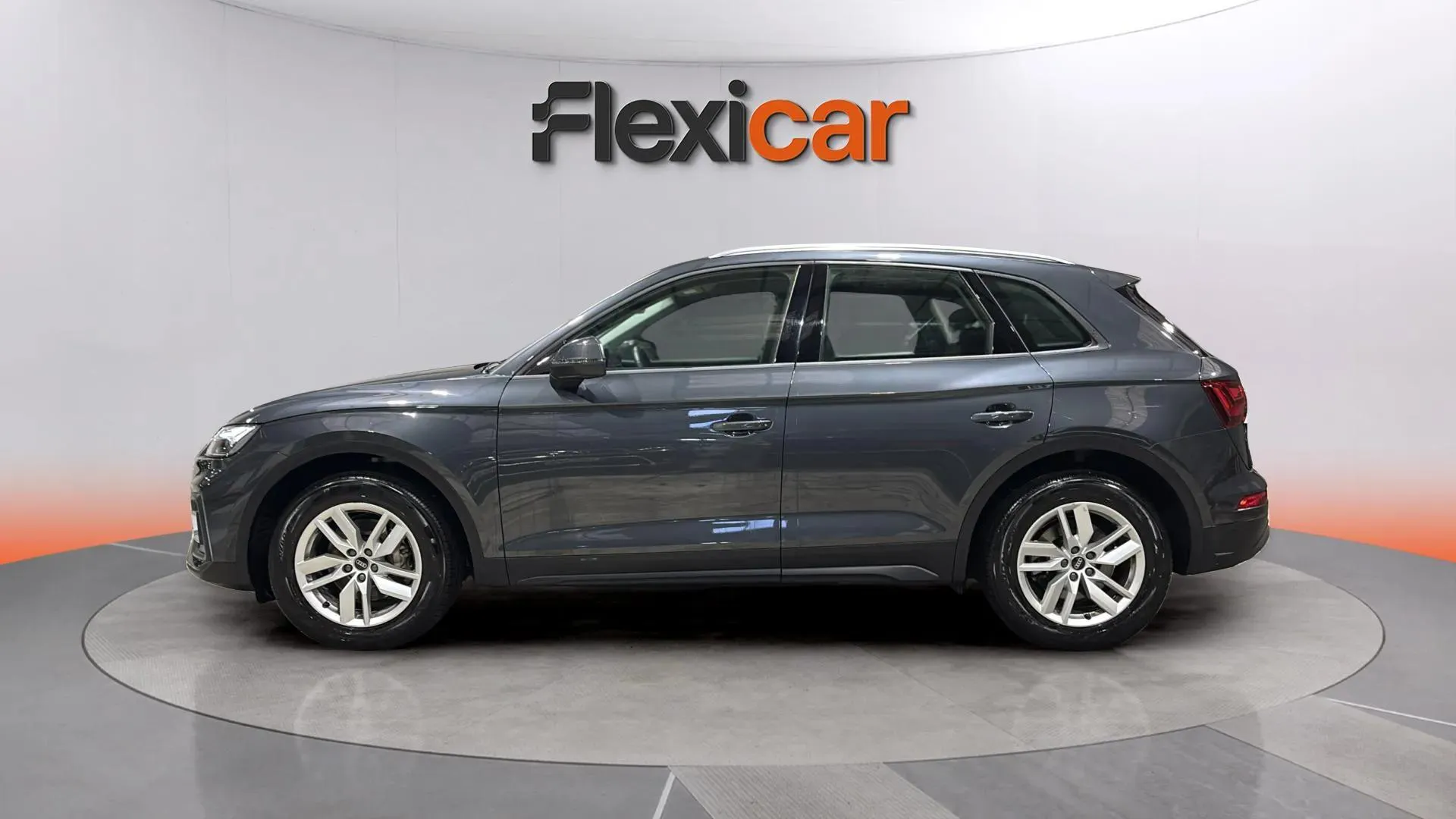 Audi Q5 35 TDI S tronic - foto 4