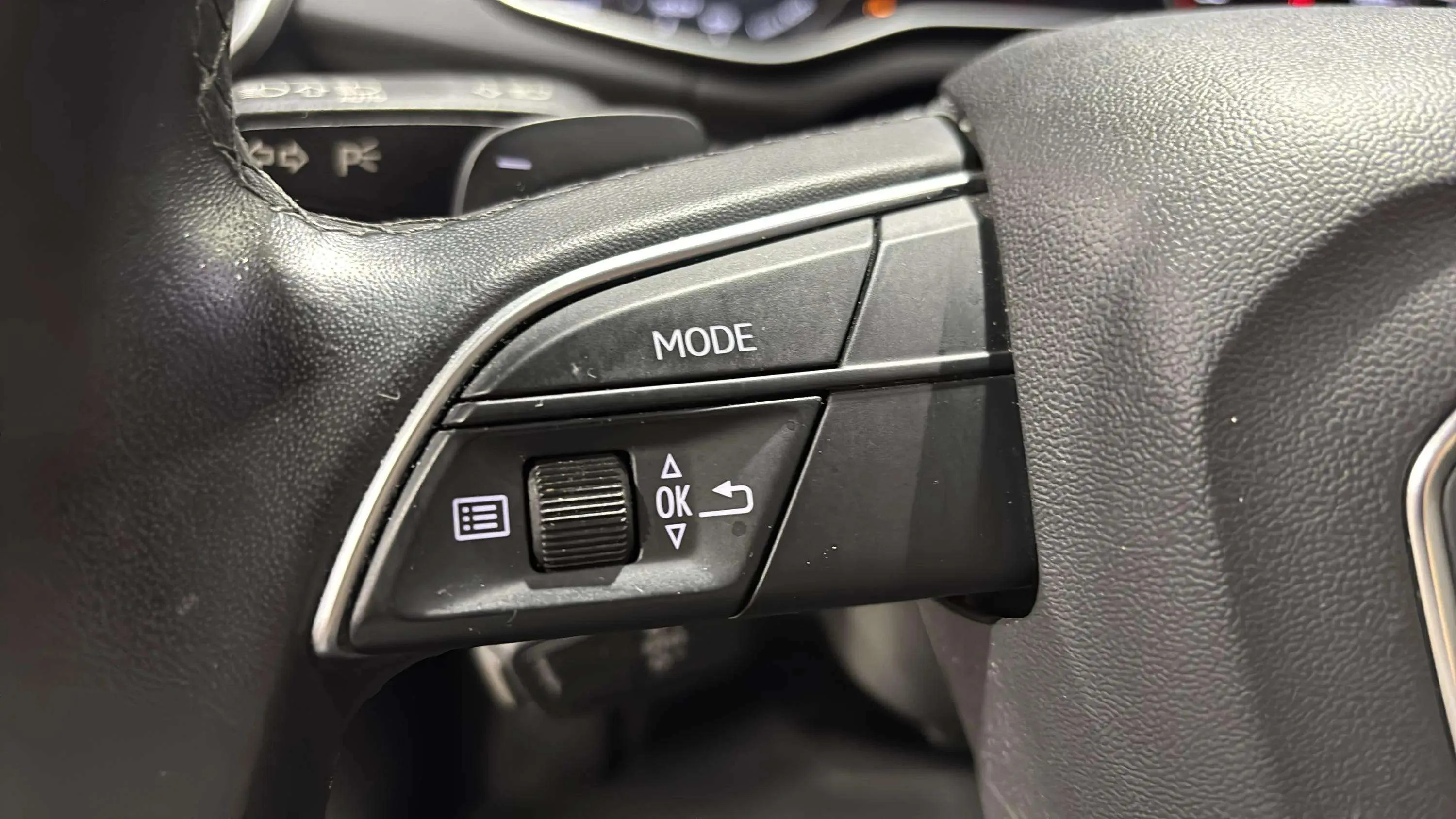 Audi Q5 35 TDI S tronic - foto 12