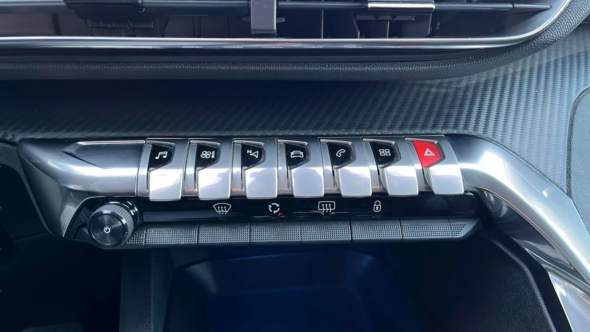 Peugeot 3008 1.5 BlueHDi Active Pack EAT8 - foto 24