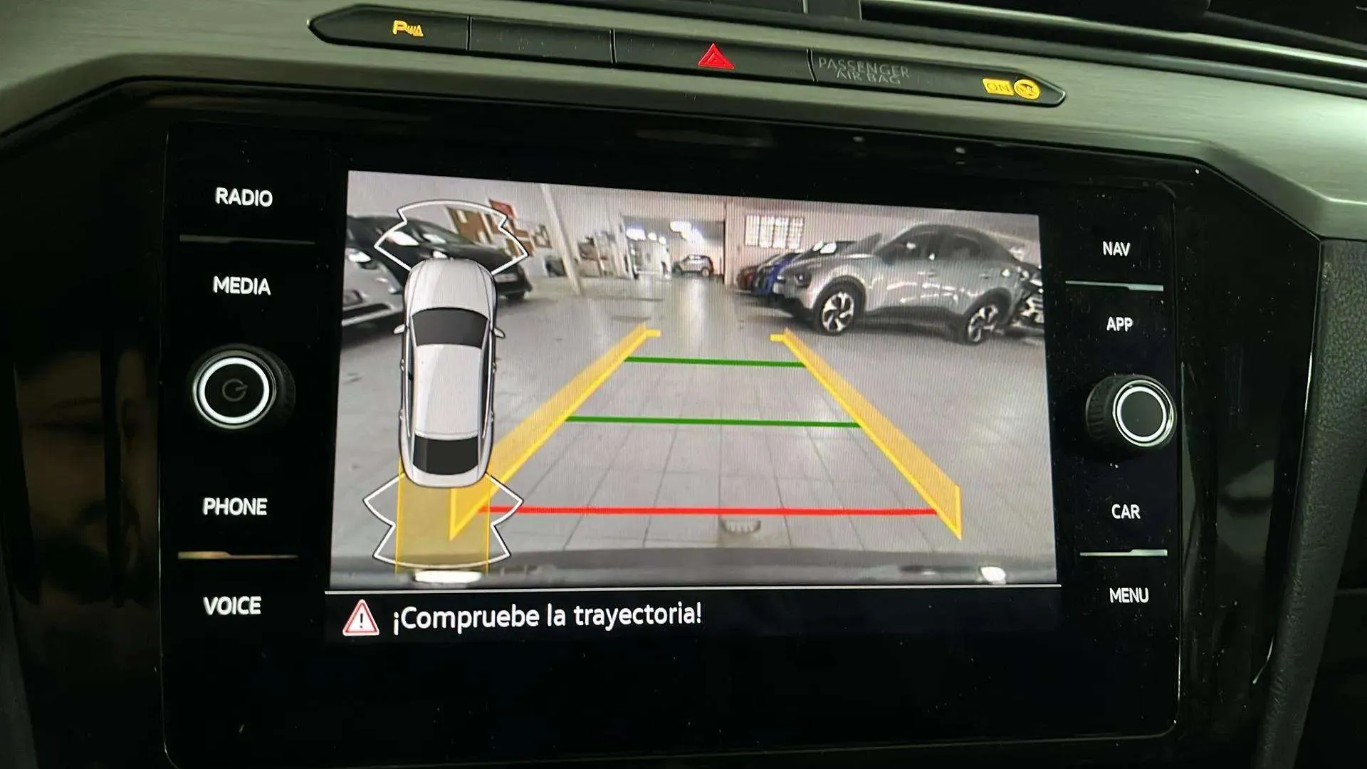 Volkswagen Arteon 2.0 TDI DSG - foto 12