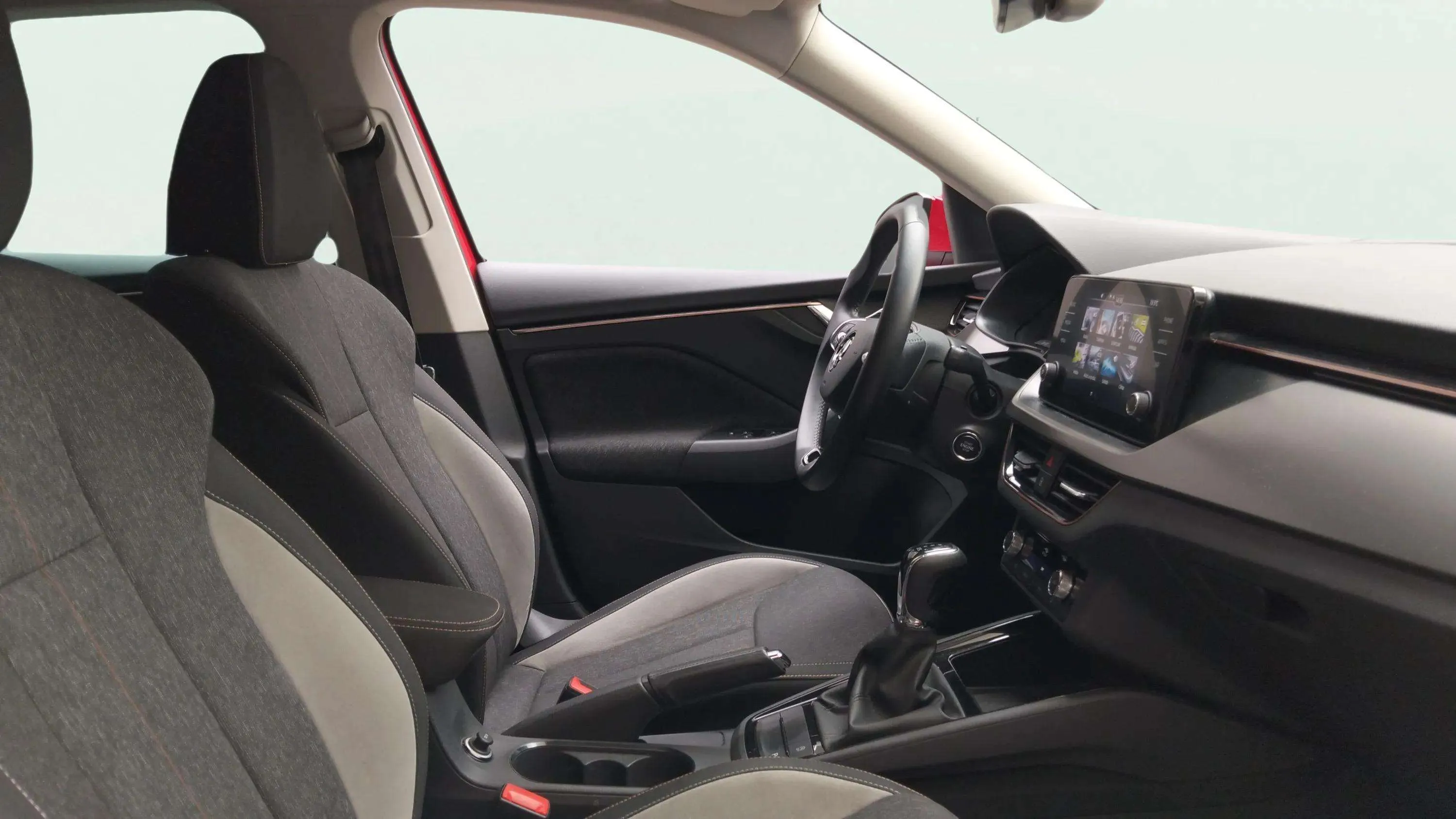 Škoda Kamiq 1.0 TSI DSG Ambition - foto 9