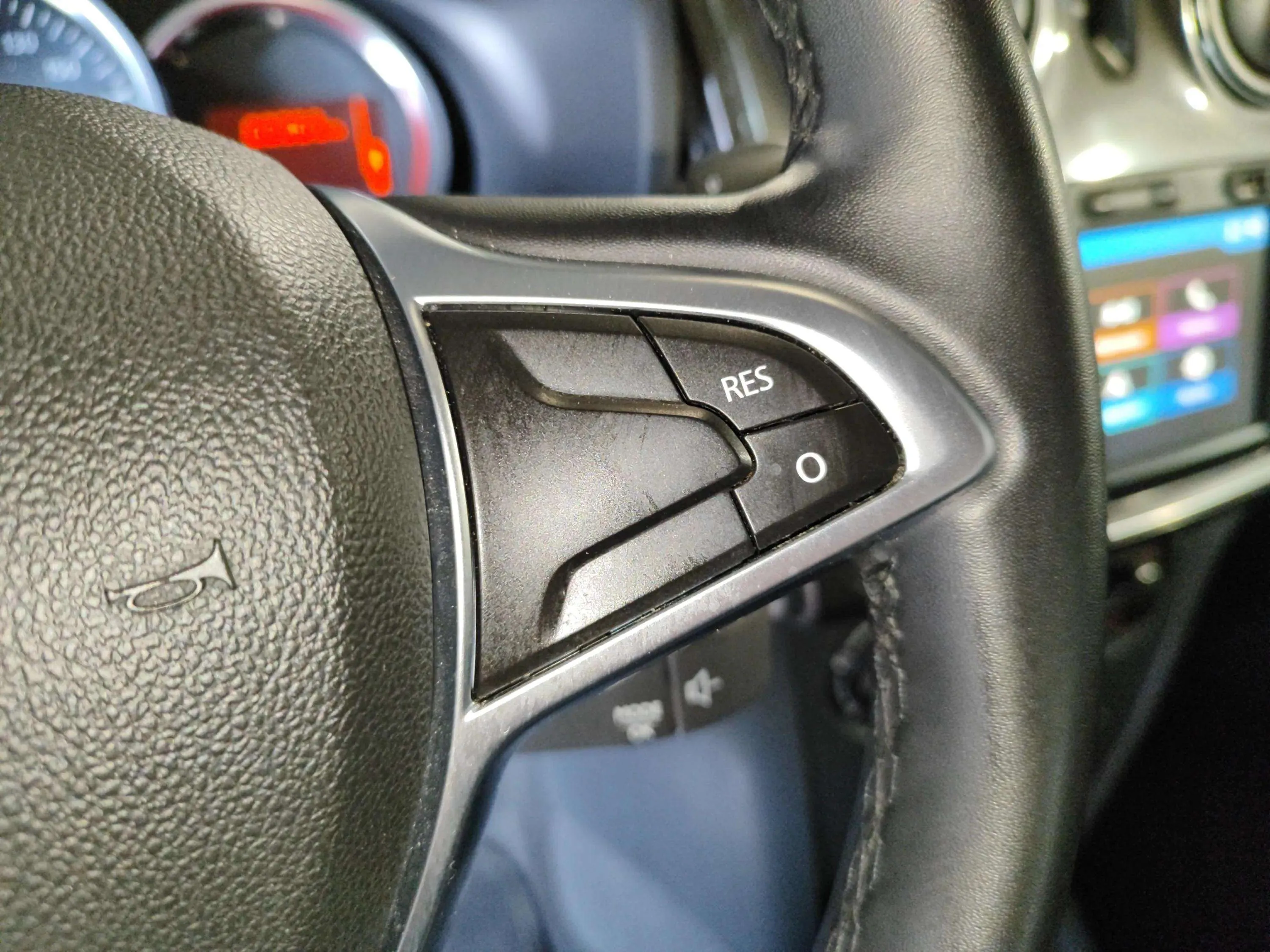 Dacia Sandero Essential TCe - foto 21