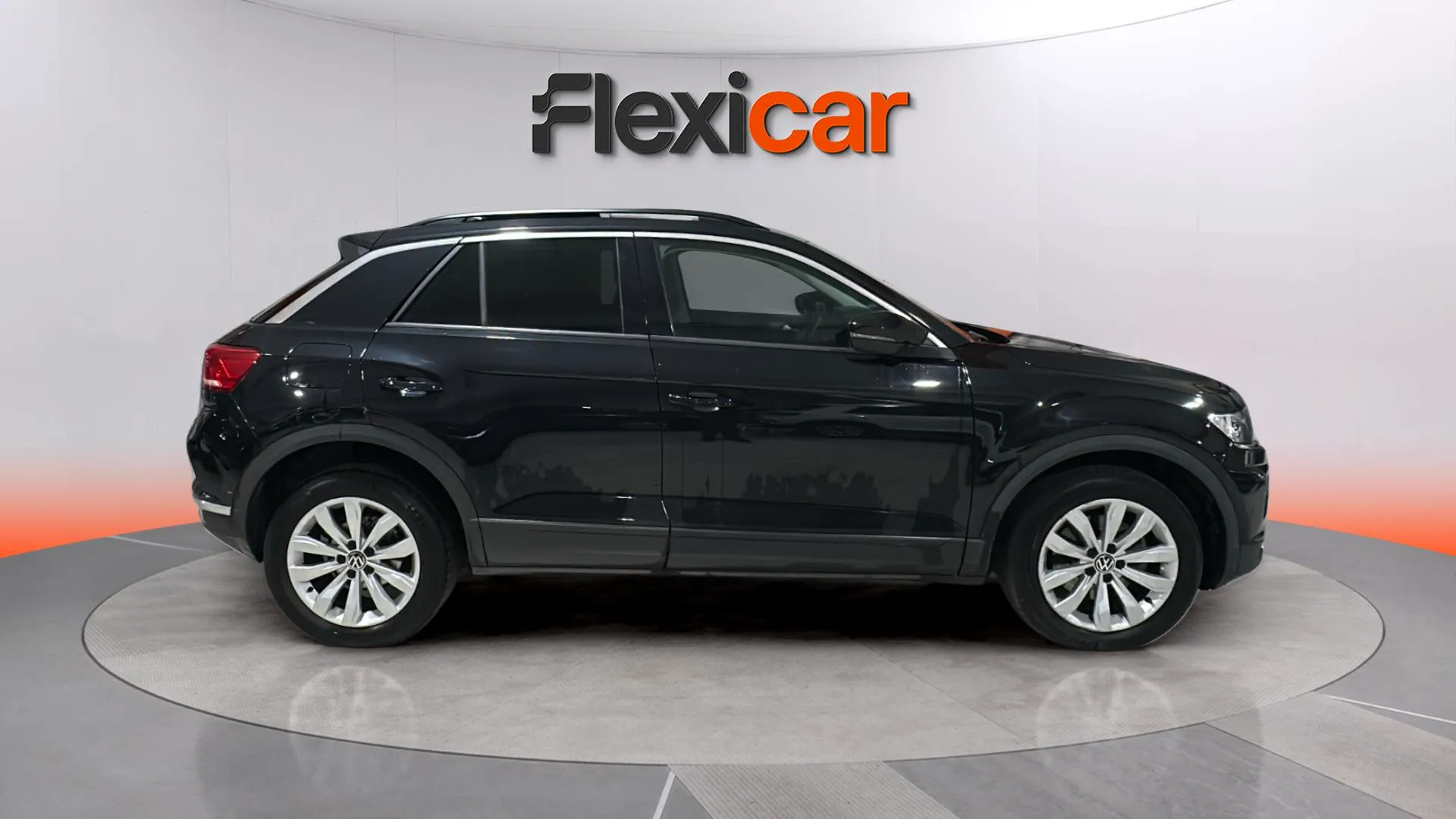 Volkswagen T-Roc Advance 2.0 TDI DSG - foto 8