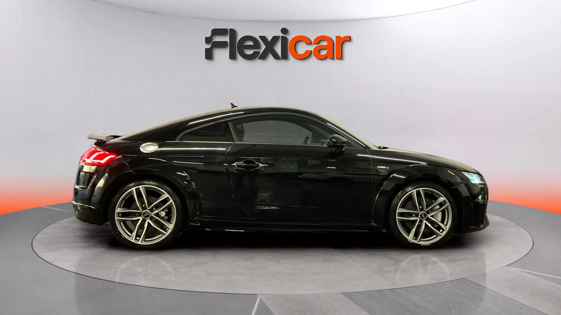 Audi TT 45 TFSI Black Line quattro Coupé - foto 4
