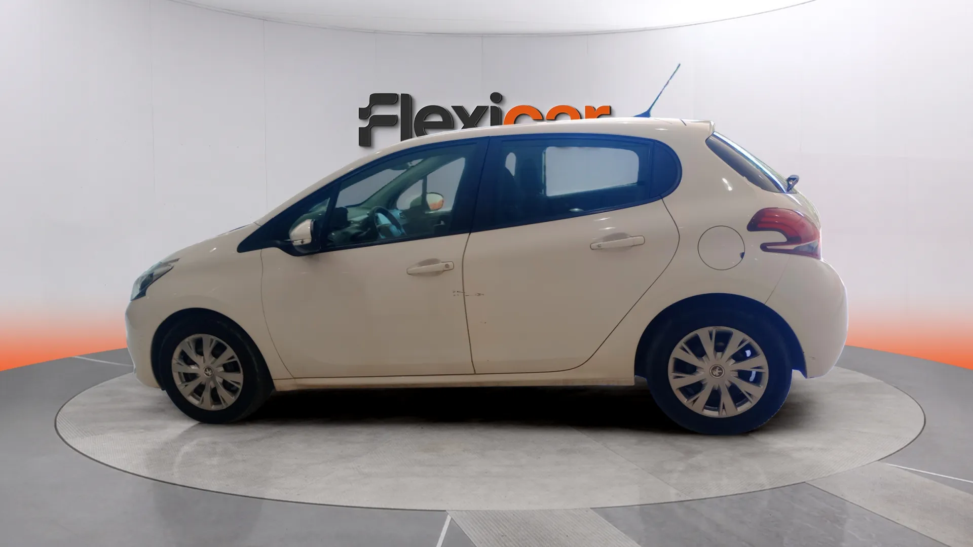 Peugeot 208 BlueHDi Active - foto 5