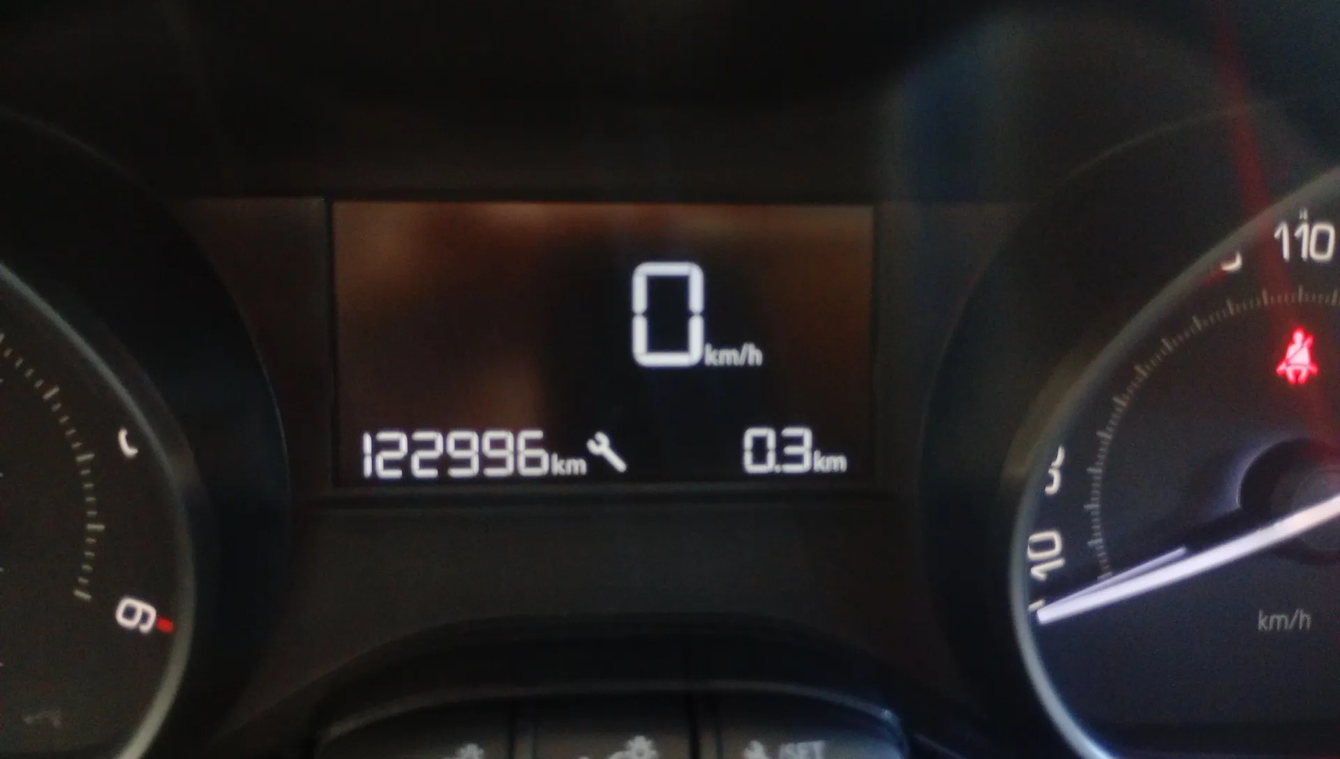 Peugeot 208 BlueHDi Active - foto 14