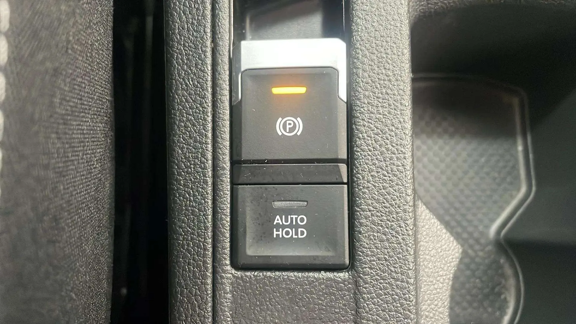 Volkswagen T-Roc R-Line 2.0 TDI DSG - foto 19