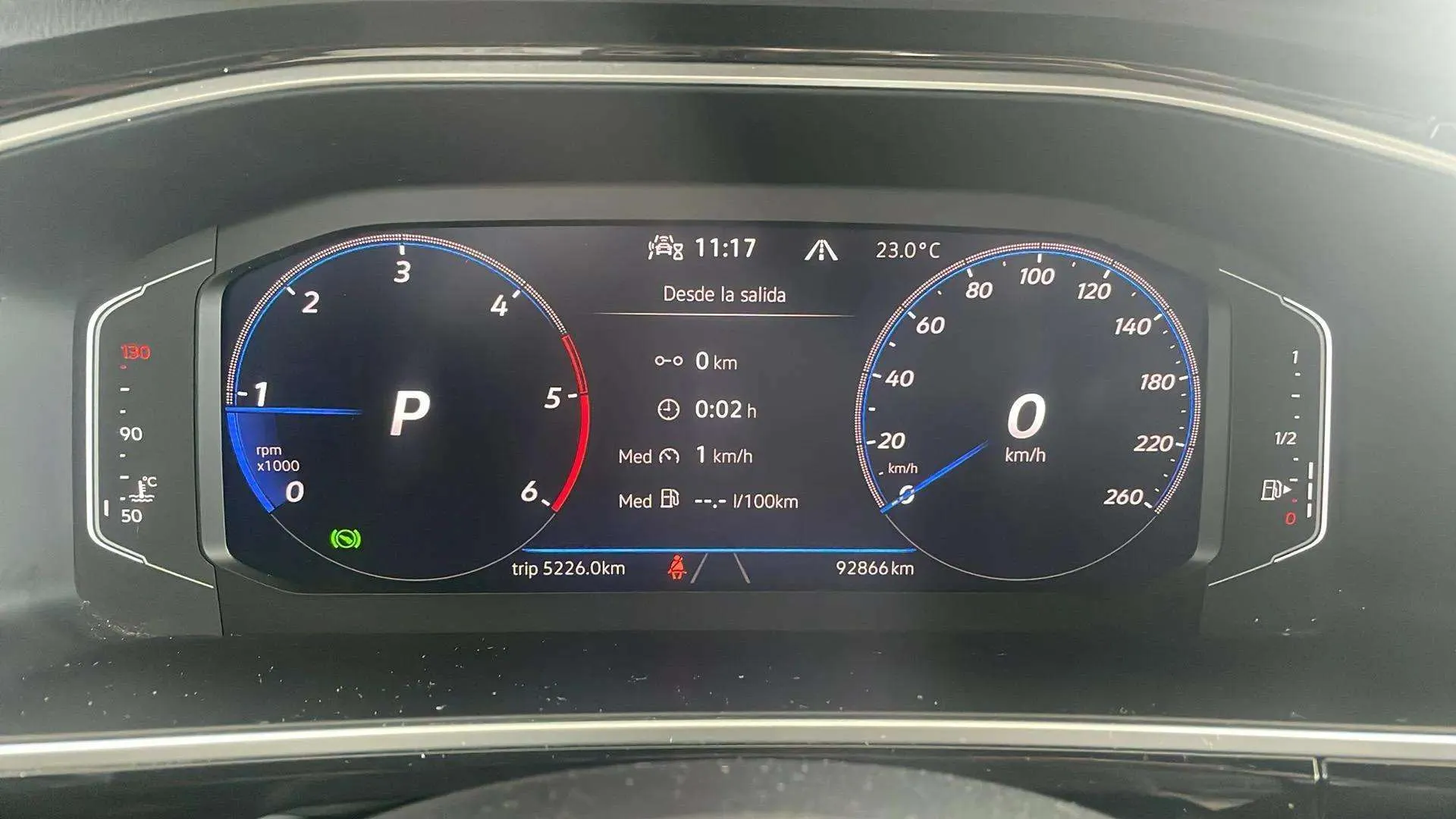 Volkswagen T-Roc R-Line 2.0 TDI DSG - foto 9