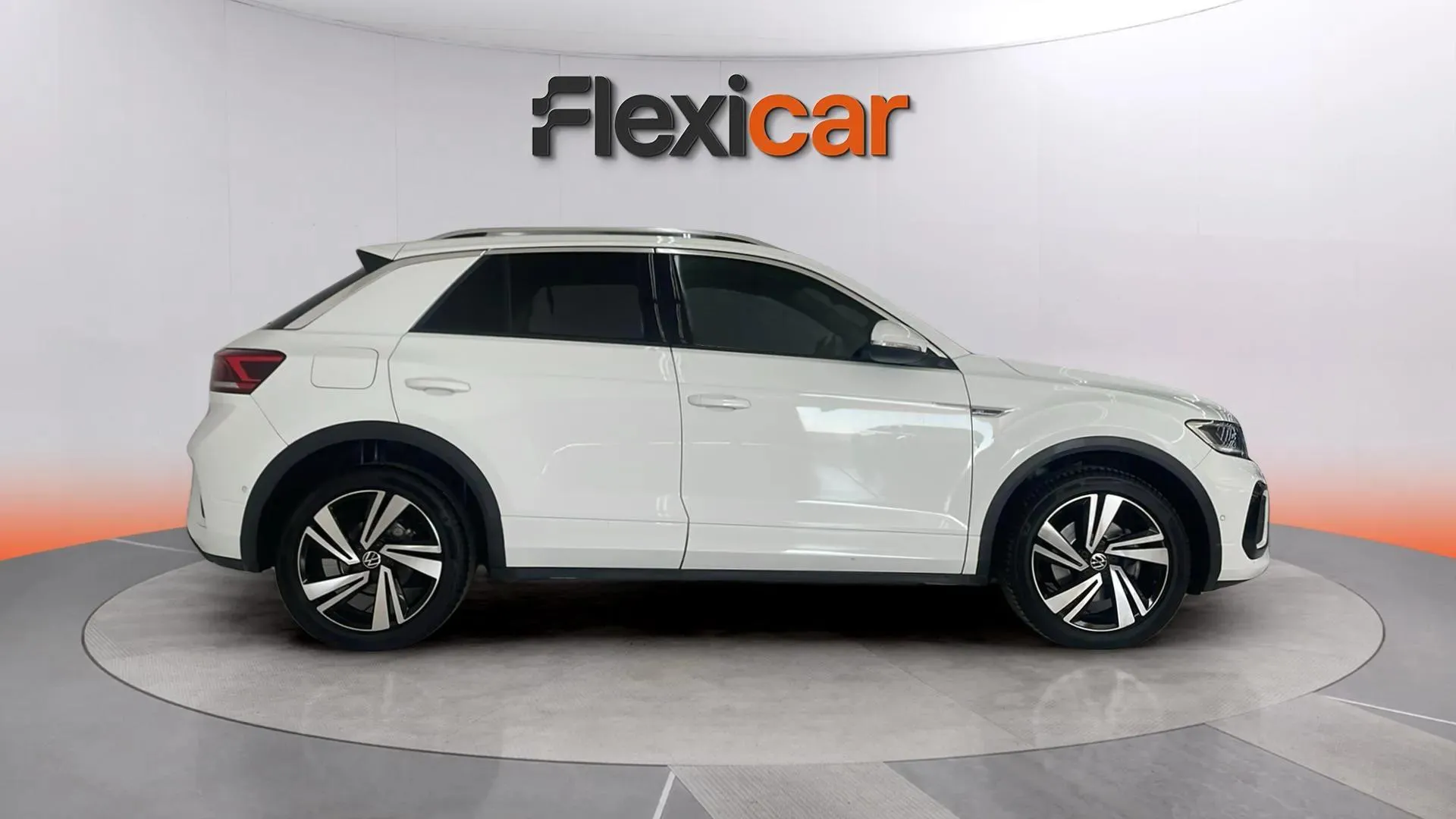 Volkswagen T-Roc R-Line 2.0 TDI DSG - foto 3