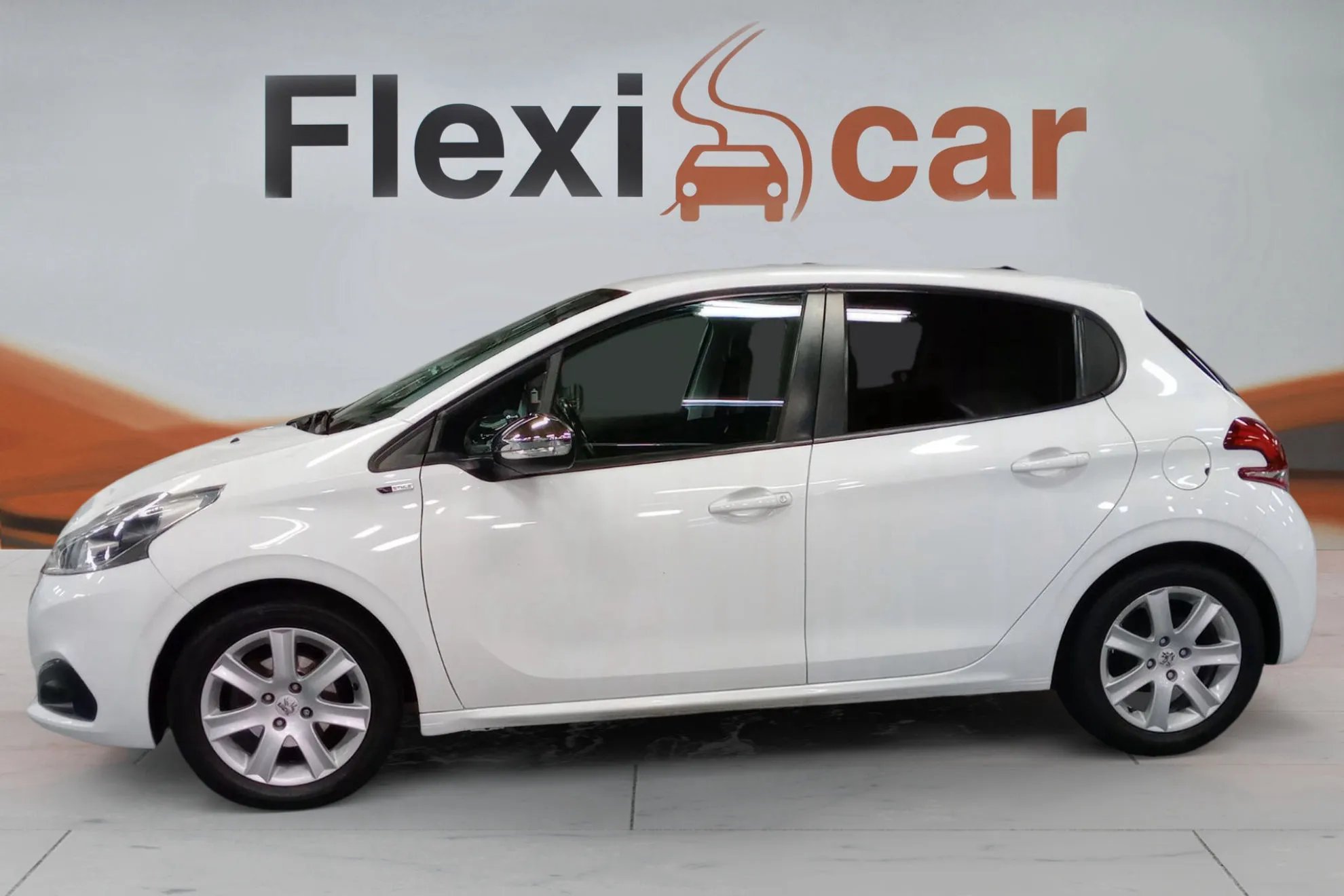 Peugeot 208 Allure 1.2L PureTech 82 - foto 4