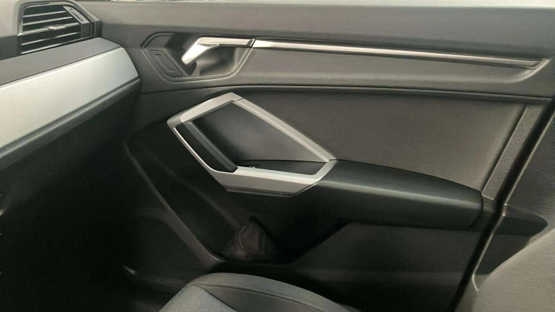 Audi Q3 35 TDI S tronic - foto 12