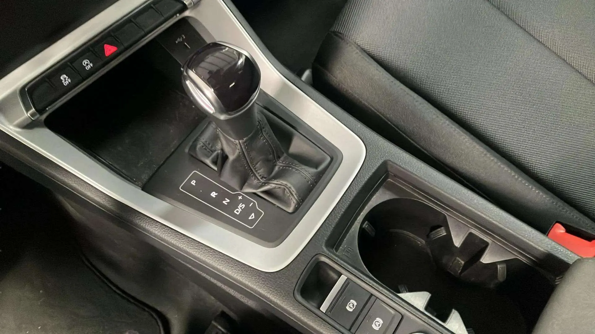 Audi Q3 35 TDI S tronic - foto 17