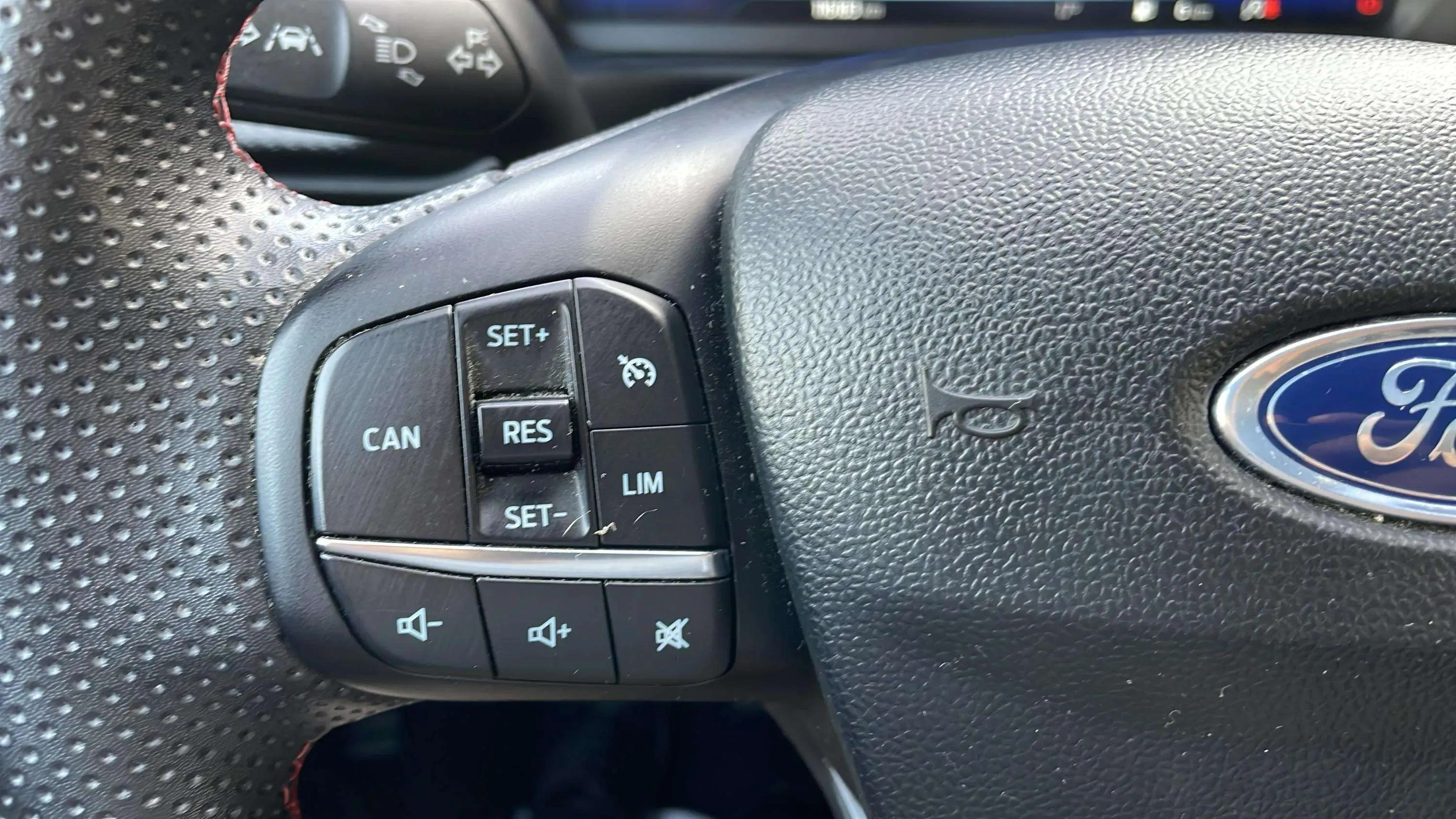 Ford Puma 1.5 EcoBlue Titanium - foto 15