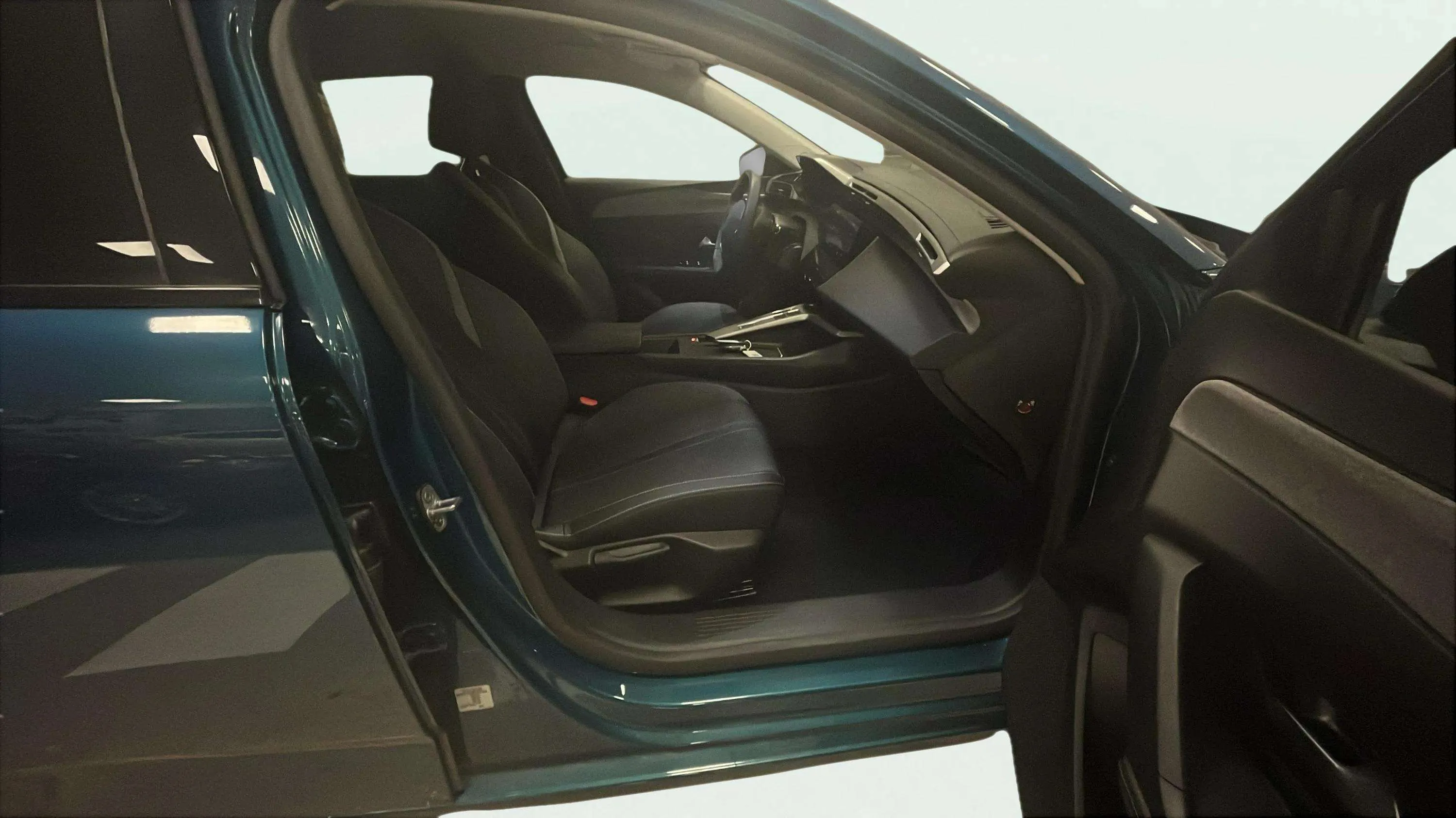 Peugeot 308 Allure BlueHDi 130 EAT8 - foto 15