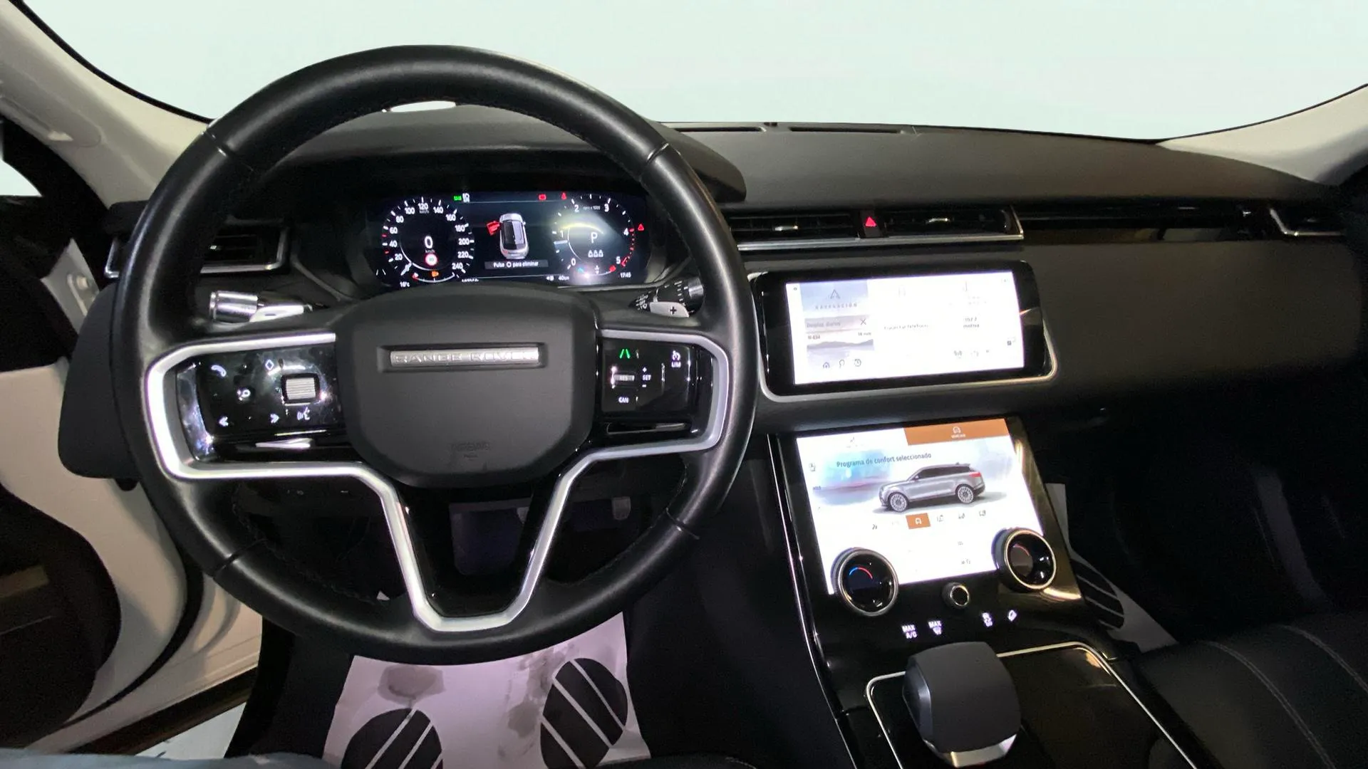 Land Rover Range Rover Velar 2.0D I4 4WD - foto 12