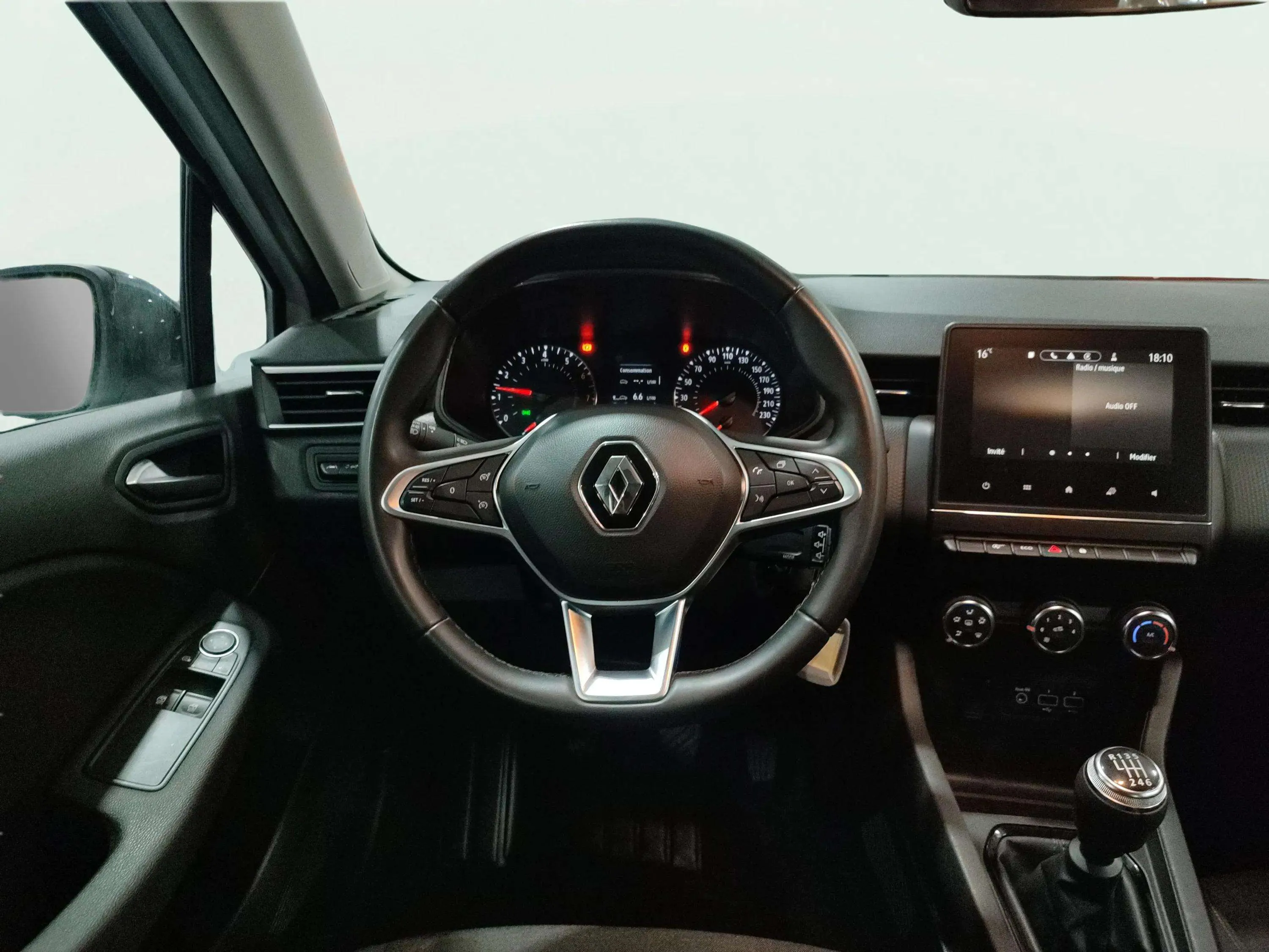 Renault Clio Equilibre TCe - foto 7
