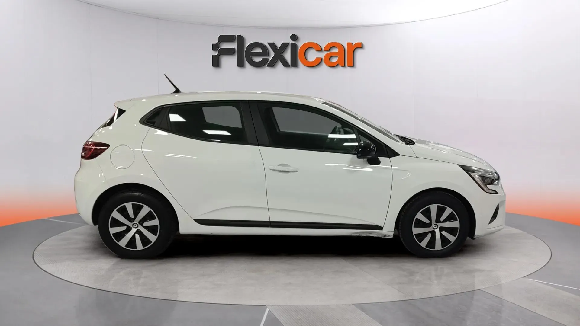 Renault Clio Equilibre TCe - foto 3