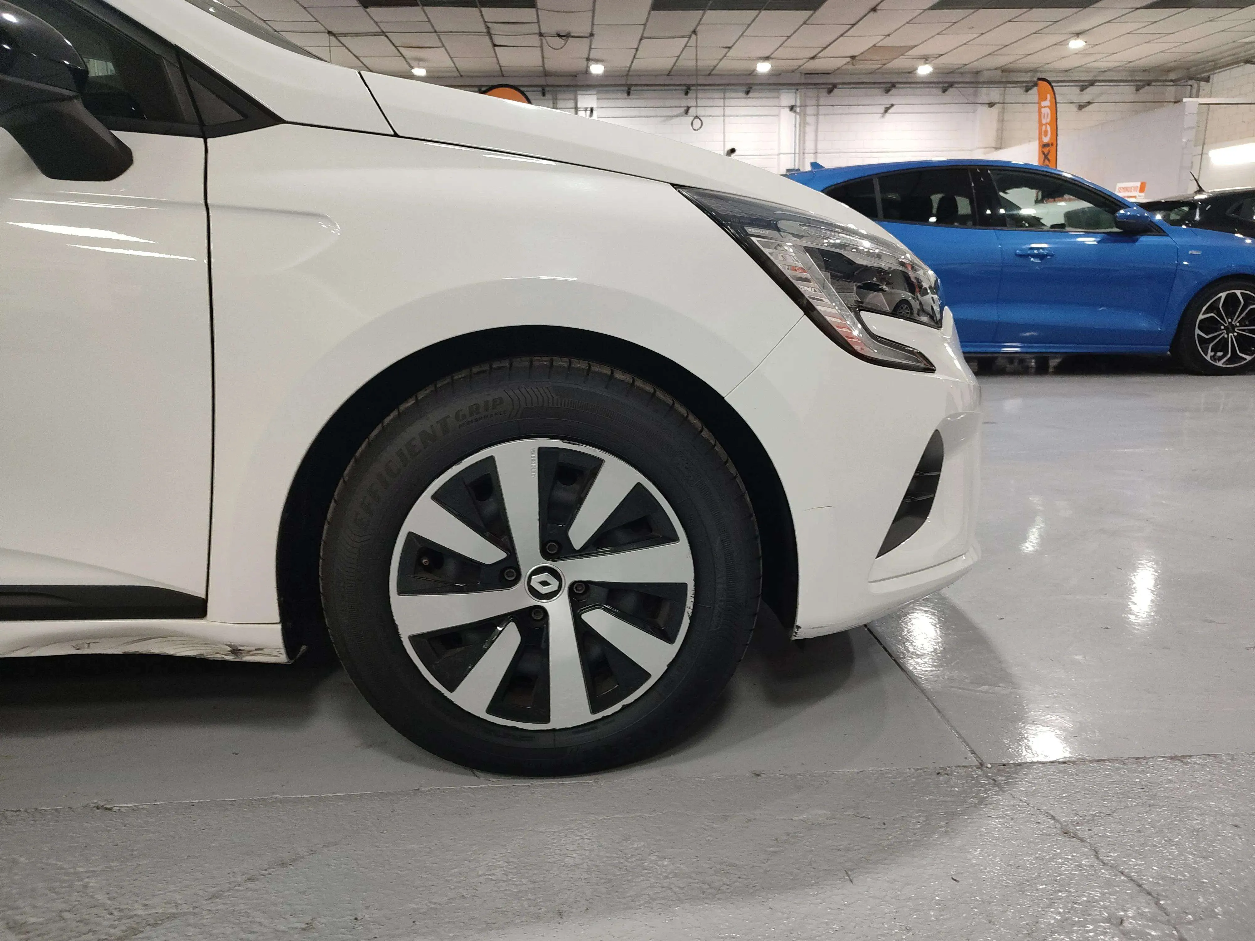Renault Clio Equilibre TCe - foto 13