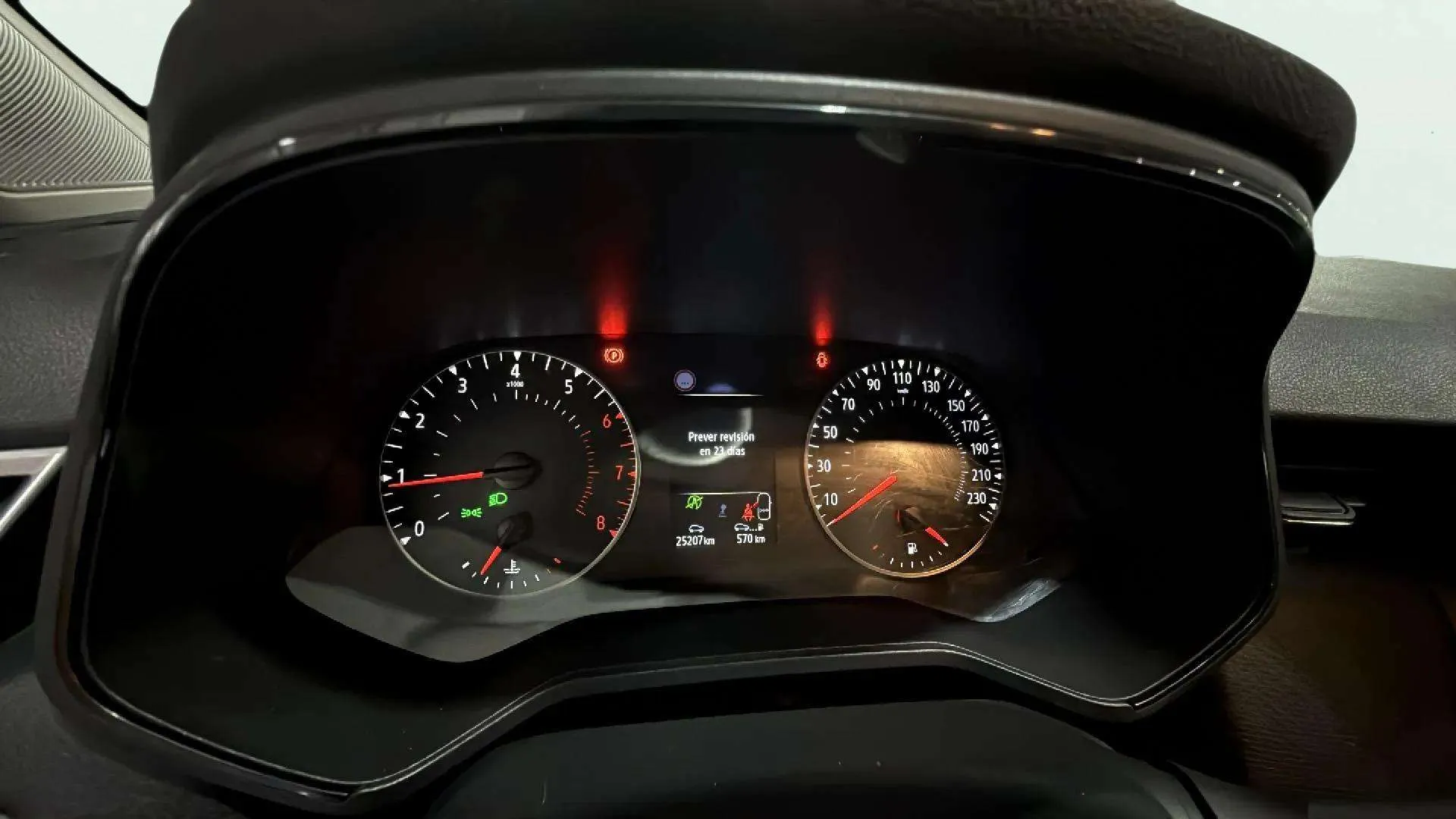 Renault Clio Equilibre TCe - foto 9