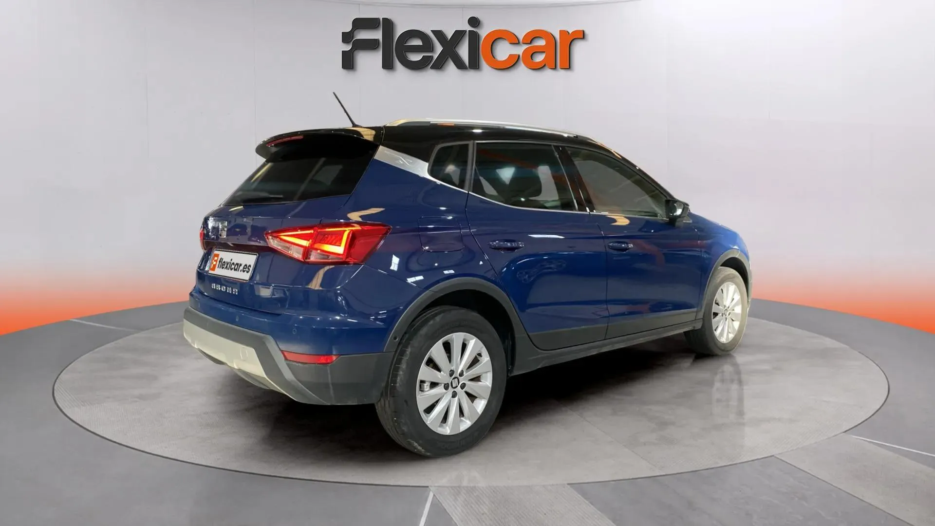 SEAT Arona 1.0 TSI DSG Xcellence Eco - foto 8