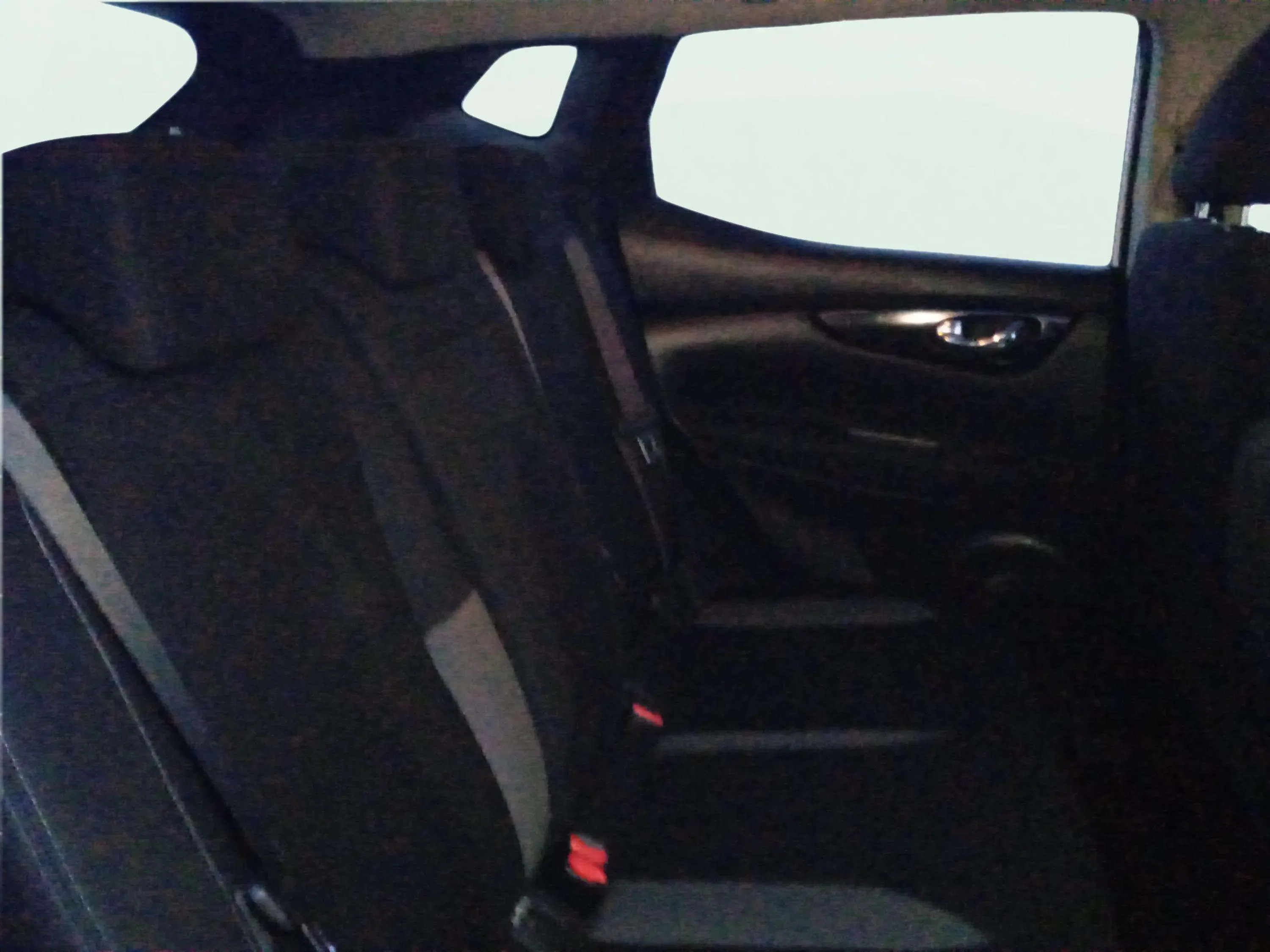 Nissan Qashqai dCi Acenta - foto 12