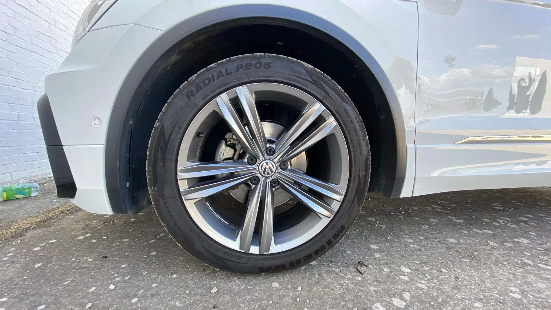 Volkswagen Tiguan Sport 2.0 TDI BMT DSG - foto 19