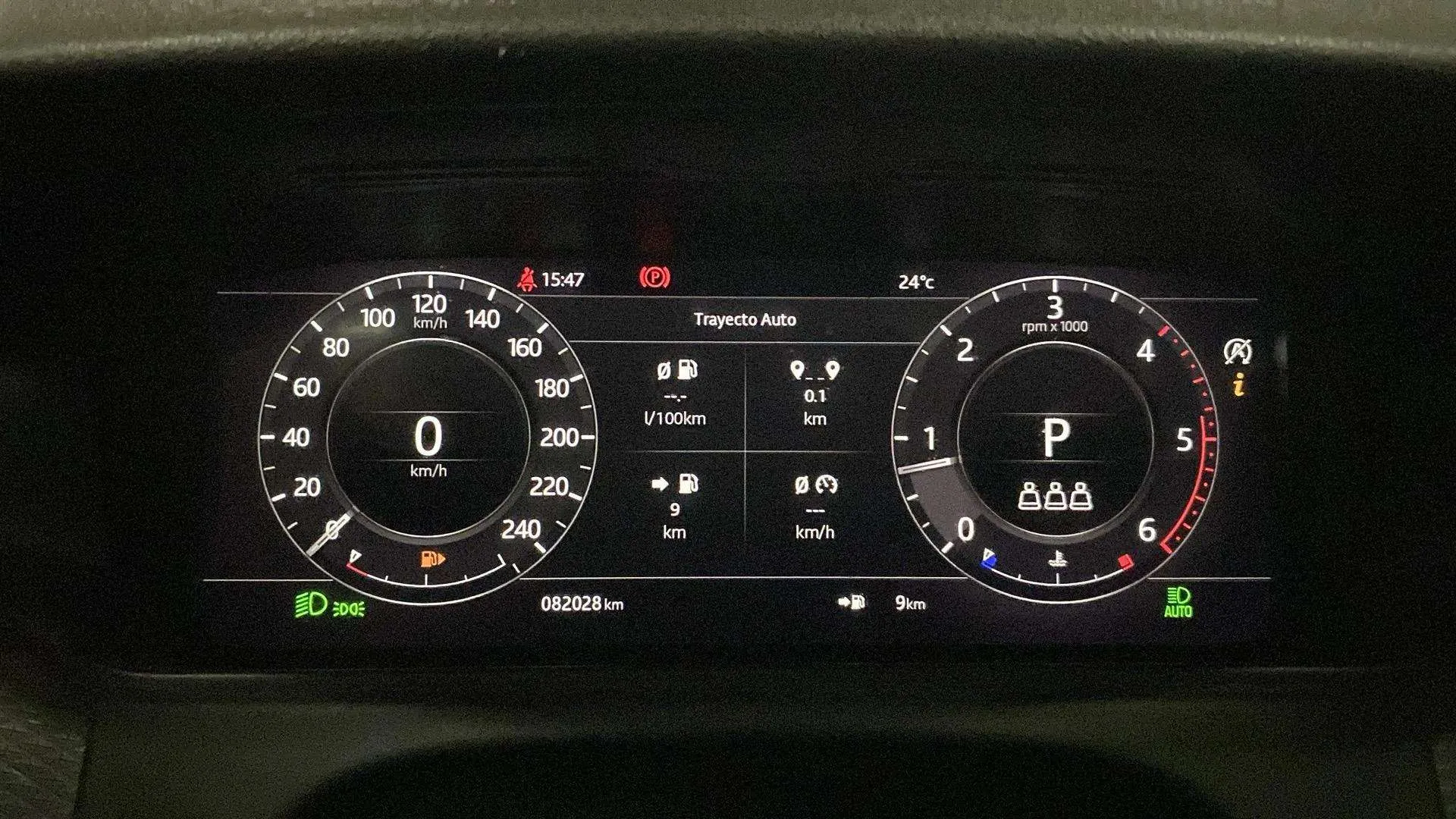 Land Rover Range Rover Velar 2.0 D180 4WD - foto 14