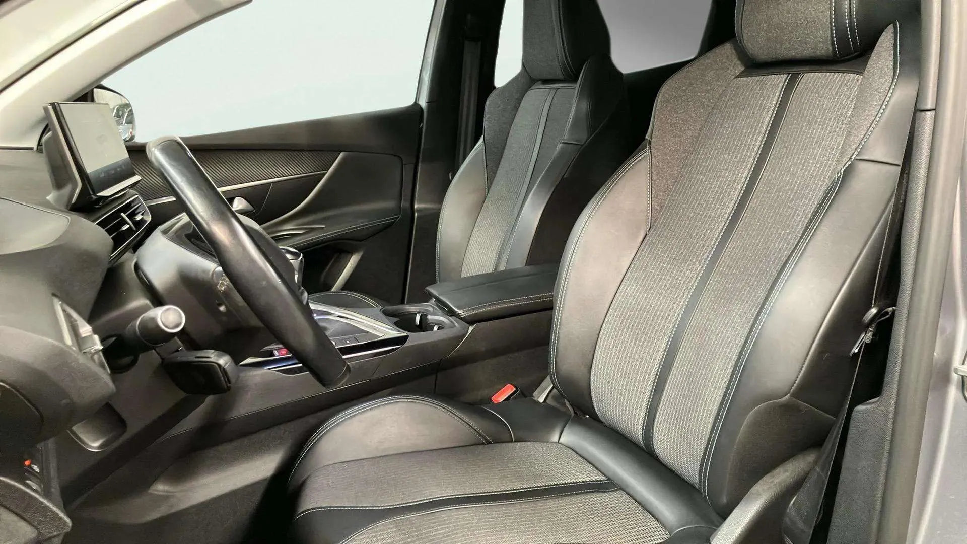 Peugeot 3008 1.2 PureTech Allure Pack - foto 9