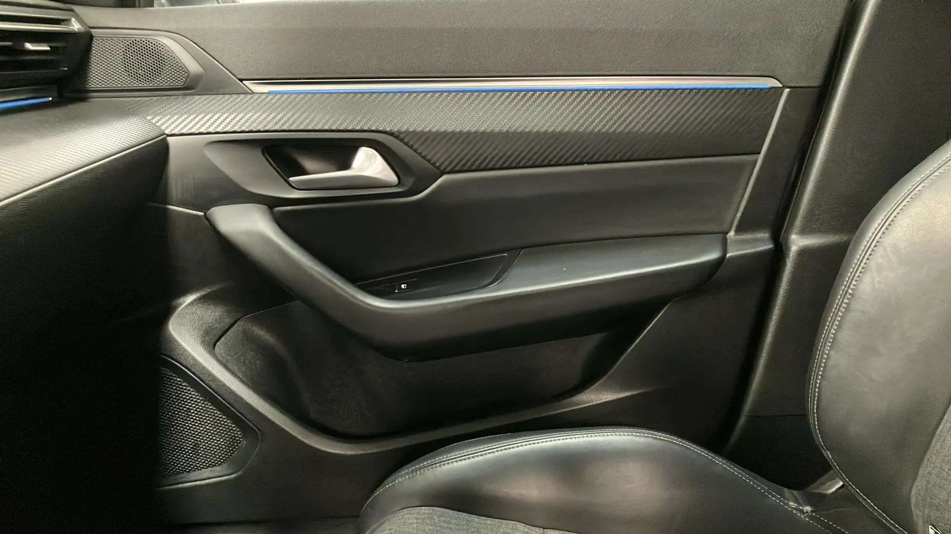 Peugeot 508 Active BlueHDi (130) EAT8 - foto 12