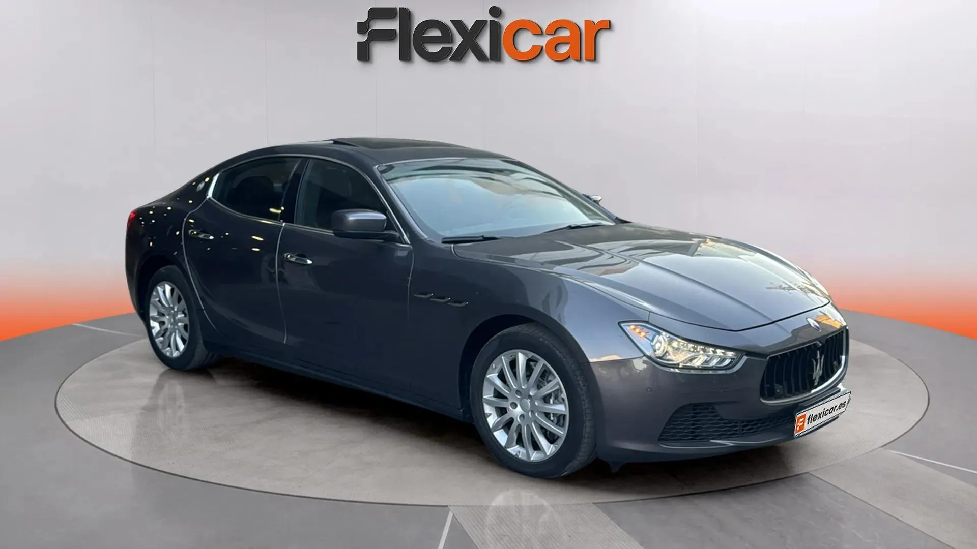 Maserati Ghibli 3.0 V6 DS RWD - foto 27