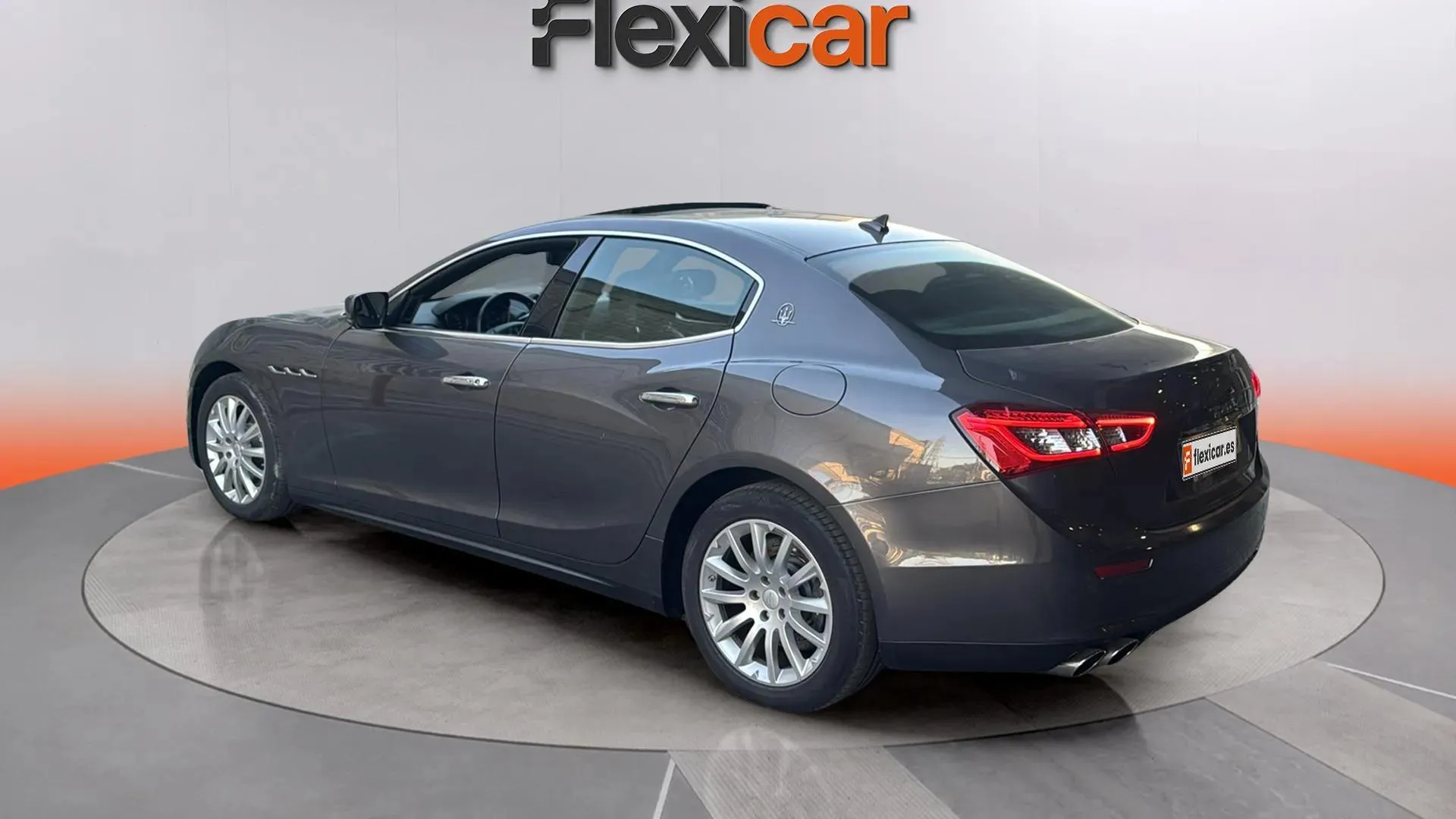 Maserati Ghibli 3.0 V6 DS RWD - foto 5