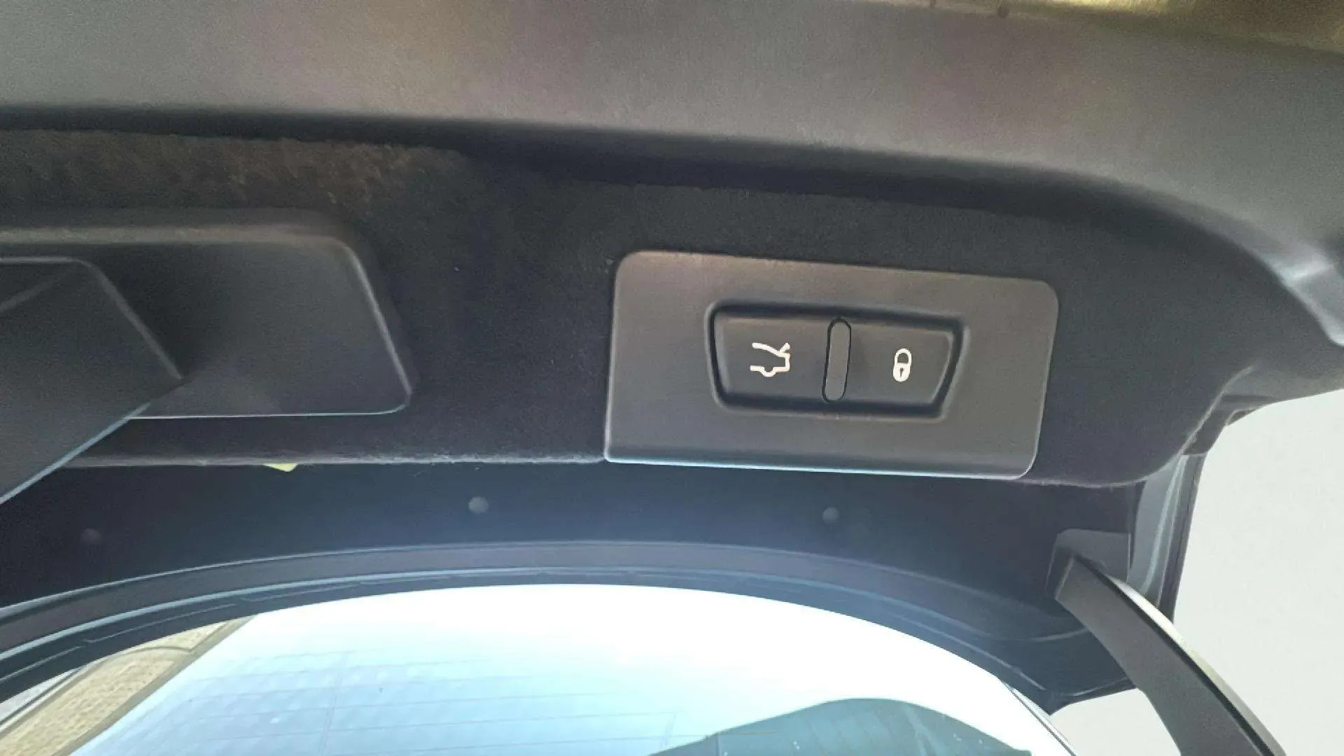 Maserati Ghibli 3.0 V6 DS RWD - foto 22