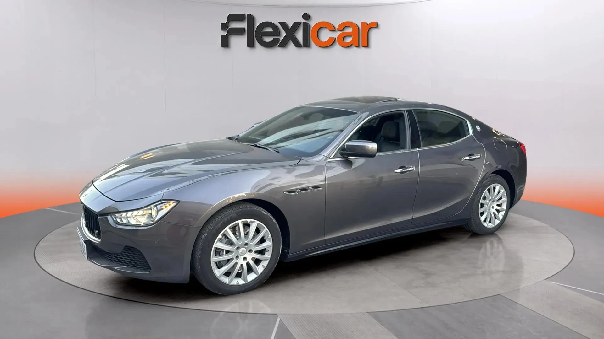 Maserati Ghibli 3.0 V6 DS RWD - foto 7