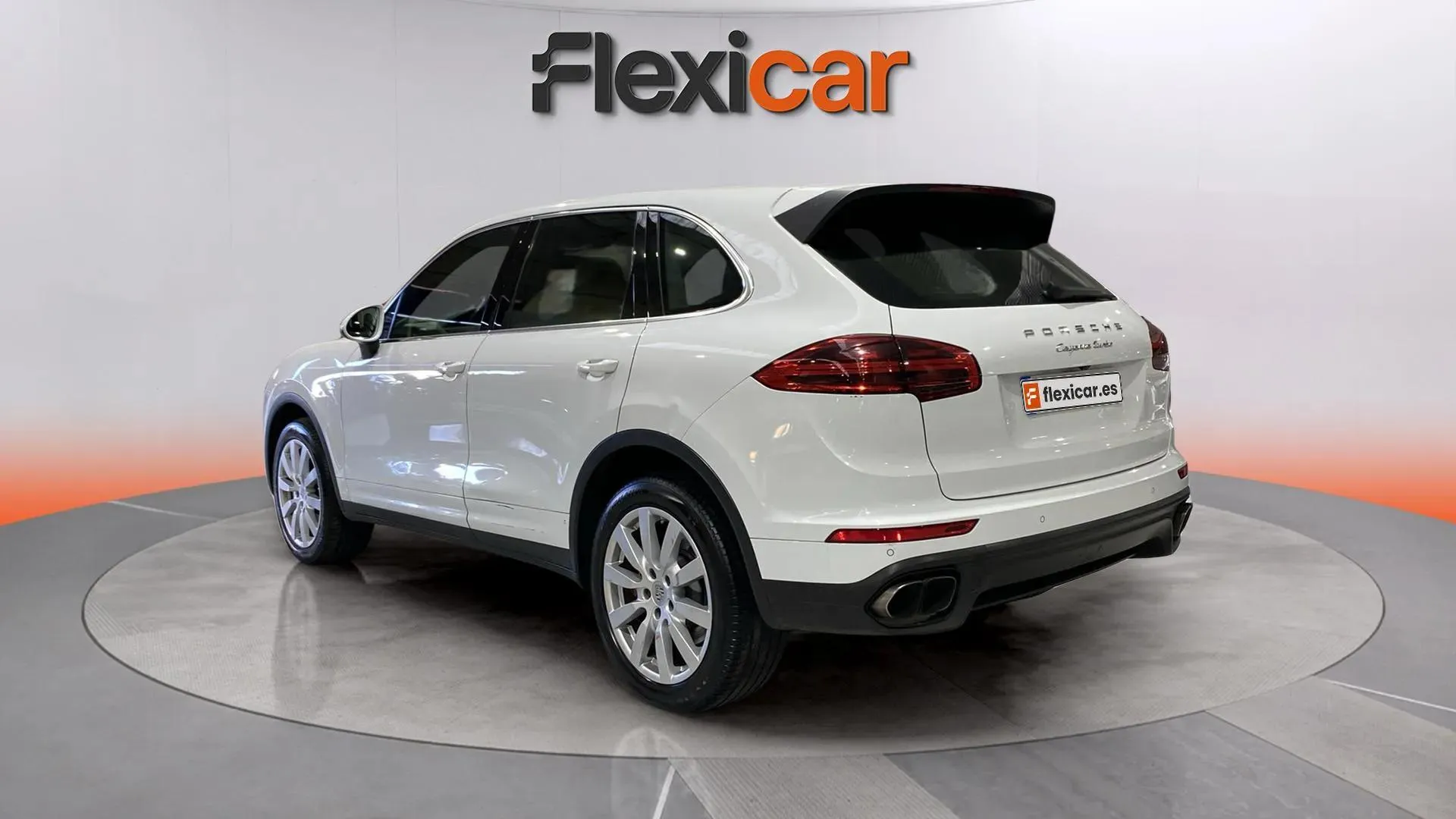 Porsche Cayenne Turbo - foto 6