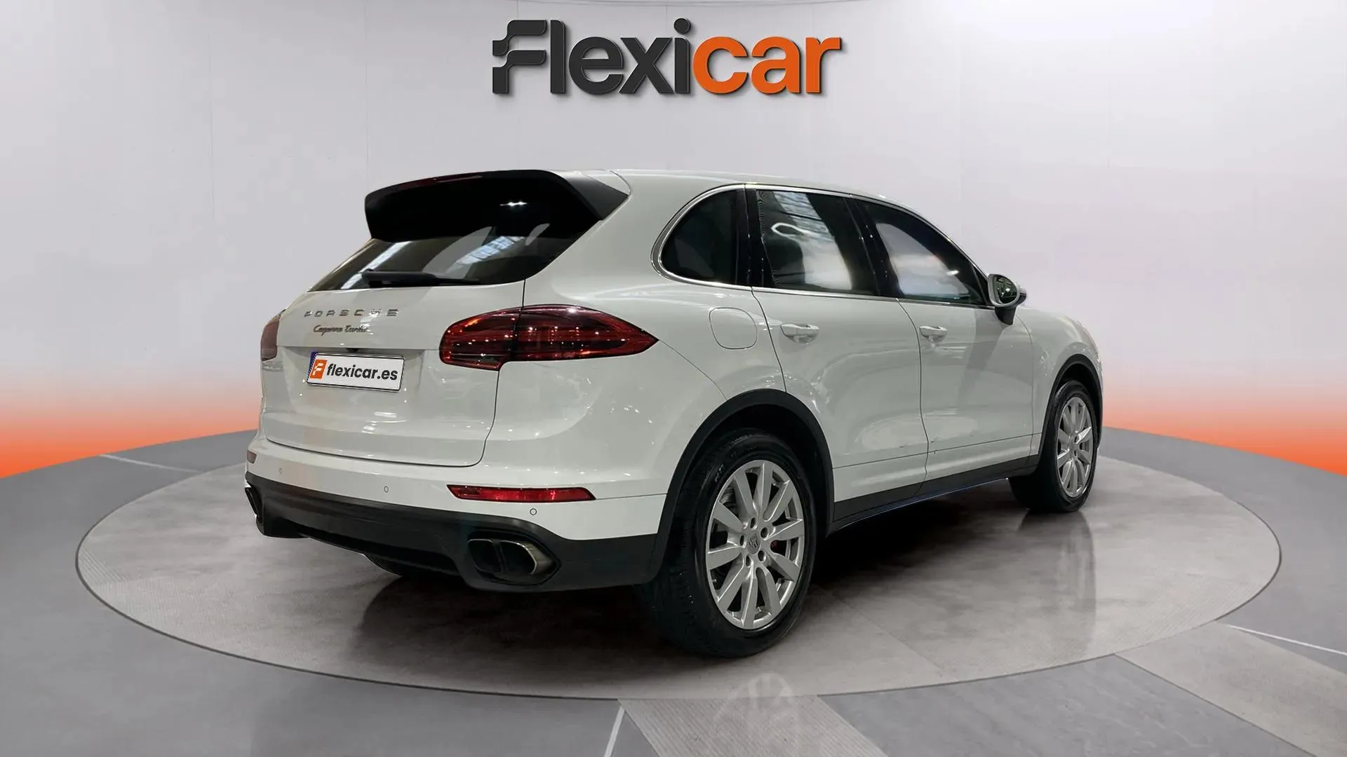 Porsche Cayenne Turbo - foto 8